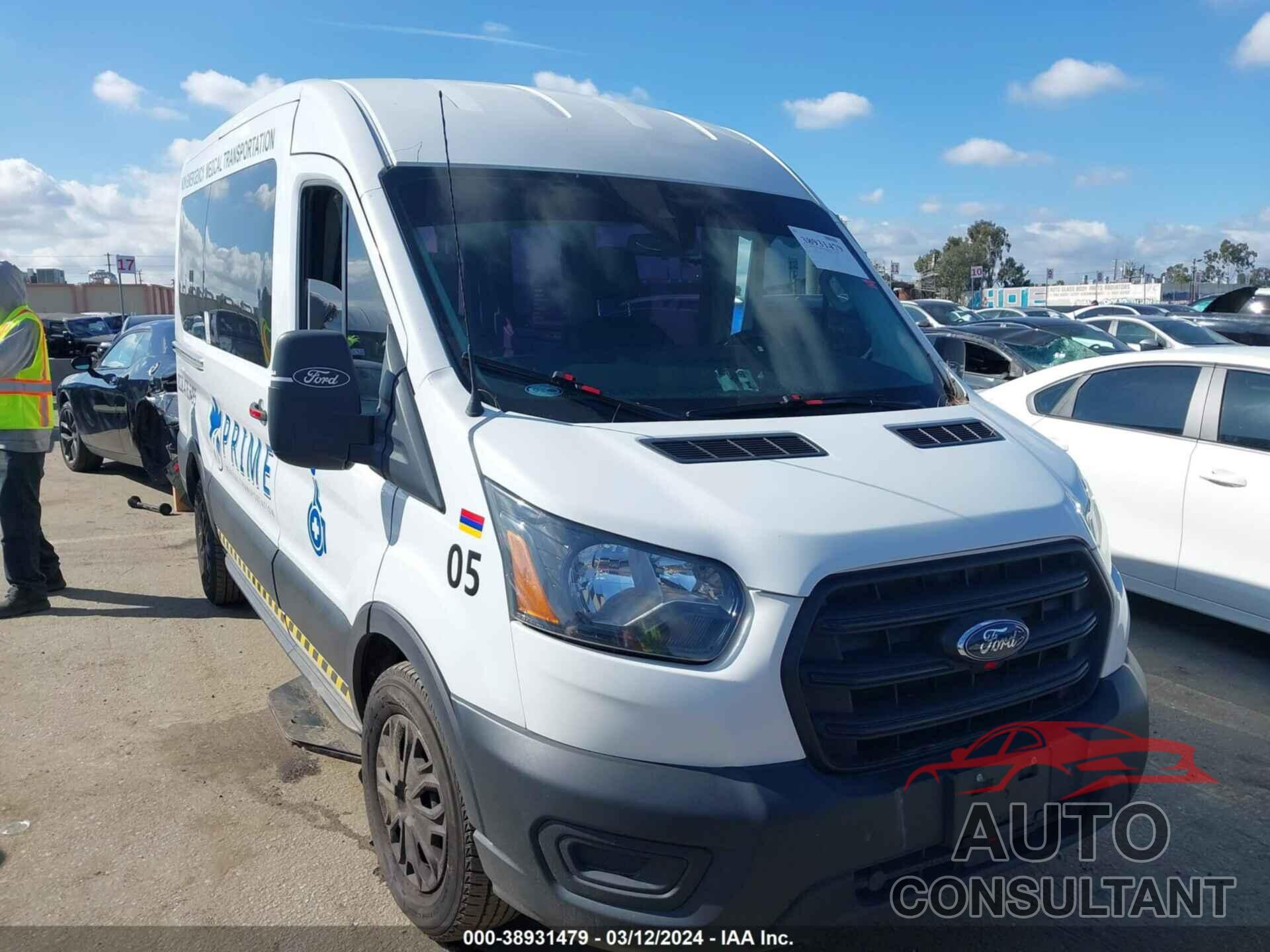 FORD TRANSIT-150 2020 - 1FTYE1C8XLKA54488