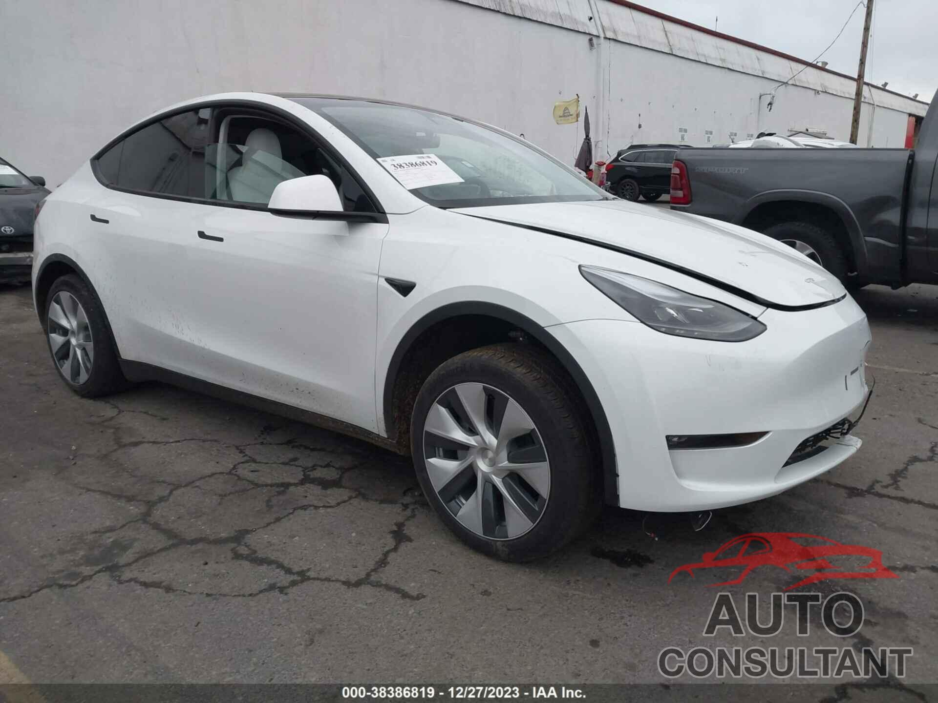 TESLA MODEL Y 2023 - 7SAYGDEE9PF631533