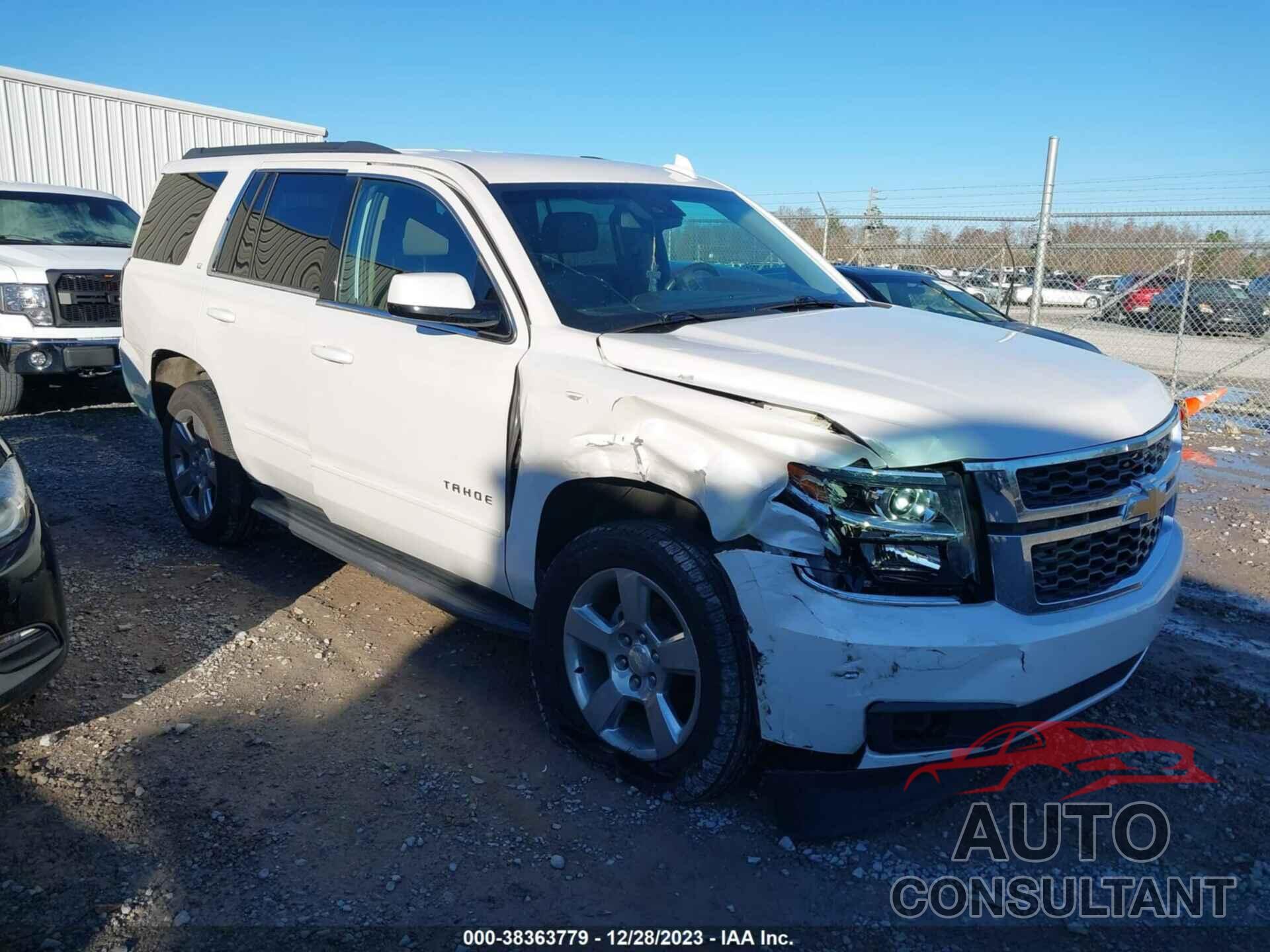 CHEVROLET TAHOE 2018 - 1GNSCBKC0JR180975