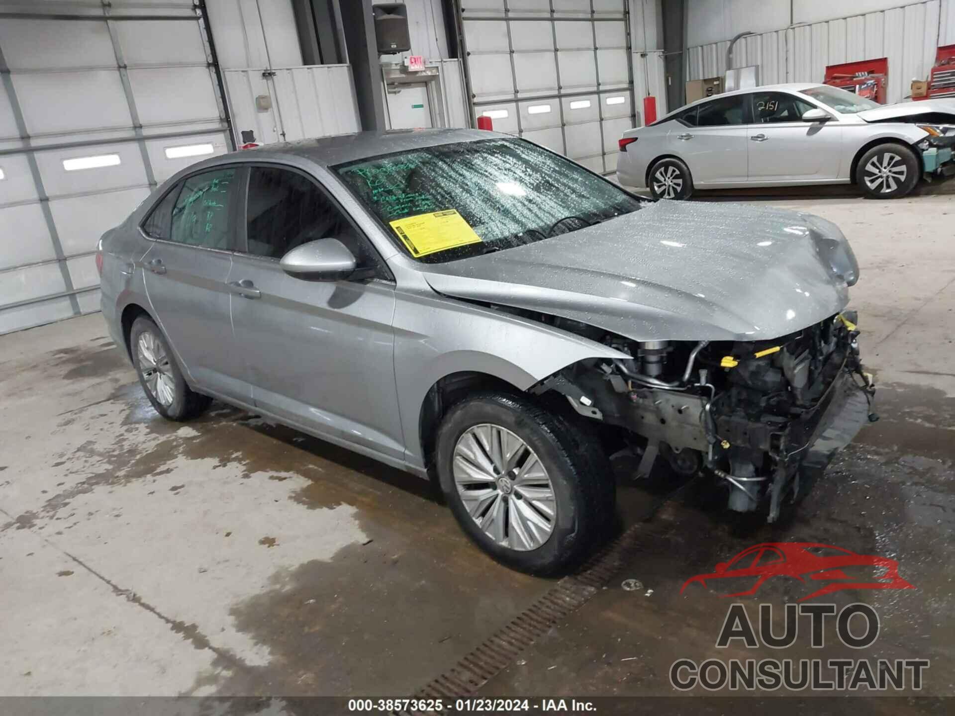VOLKSWAGEN JETTA 2019 - 3VWCB7BU3KM199140