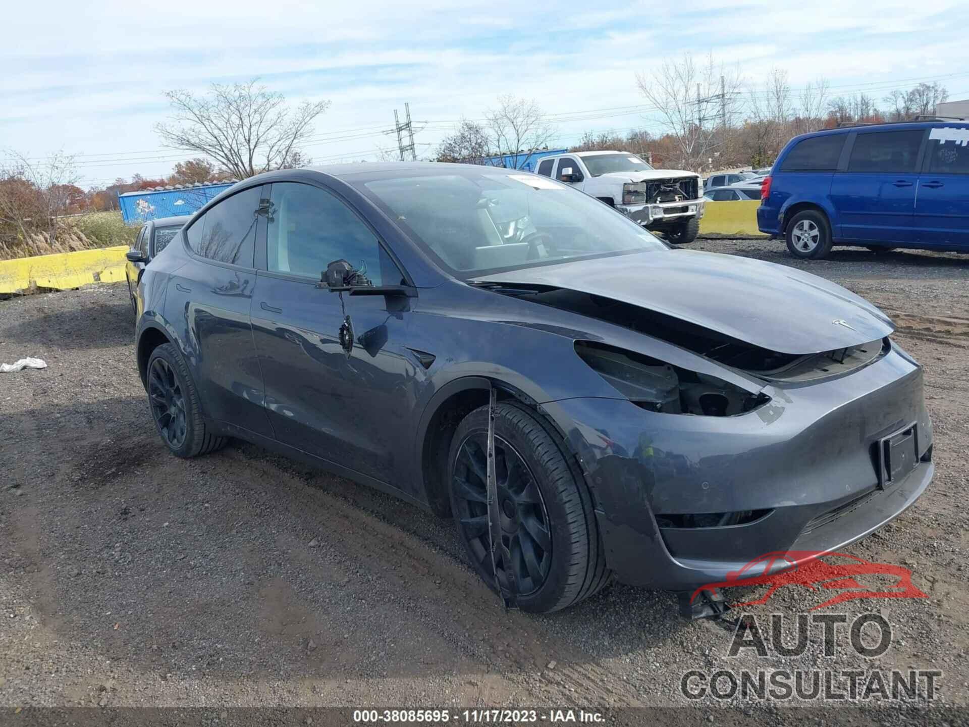 TESLA MODEL Y 2022 - 7SAYGDEE4NA009352