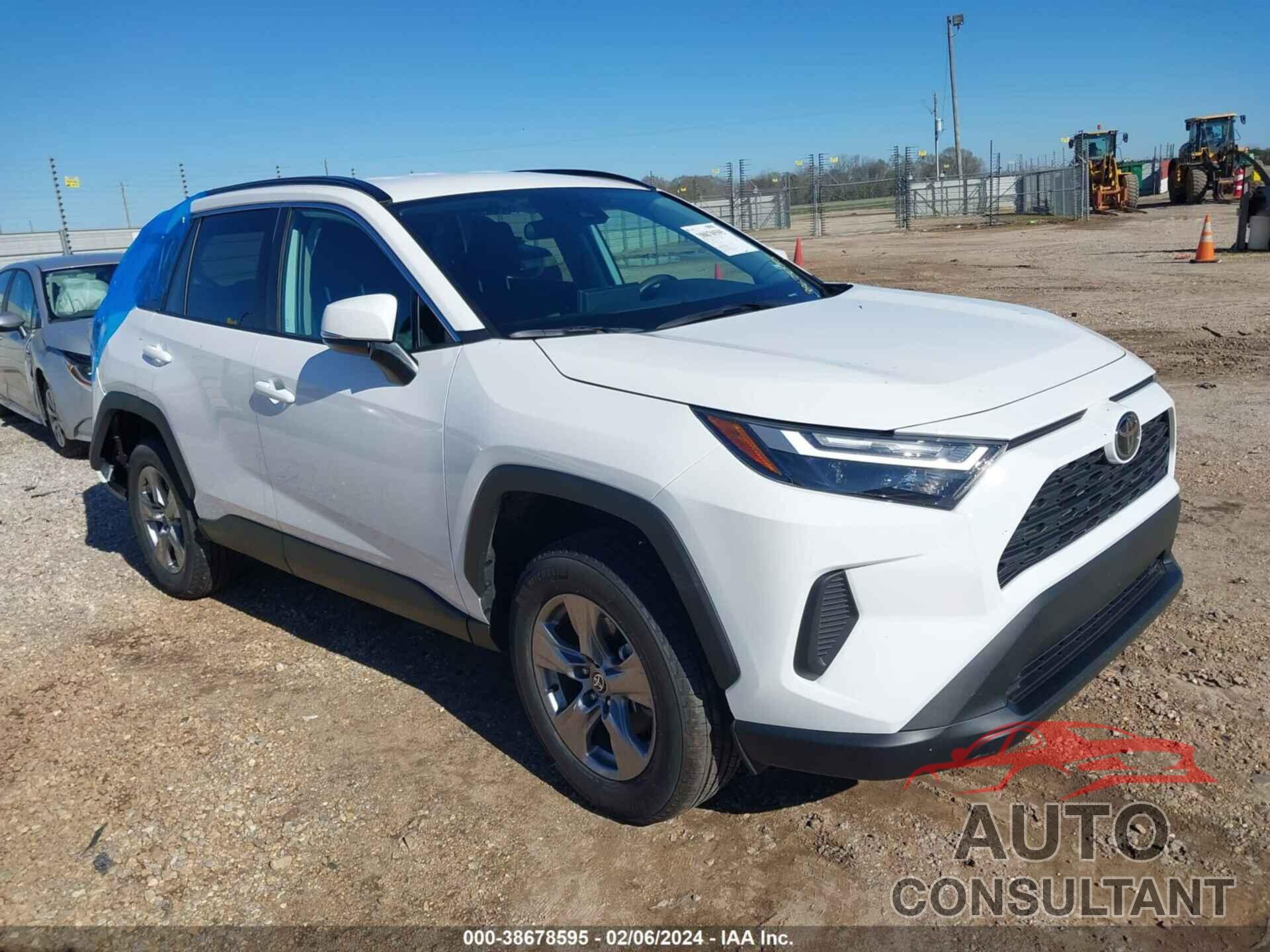 TOYOTA RAV4 2024 - 2T3P1RFV4RW412403
