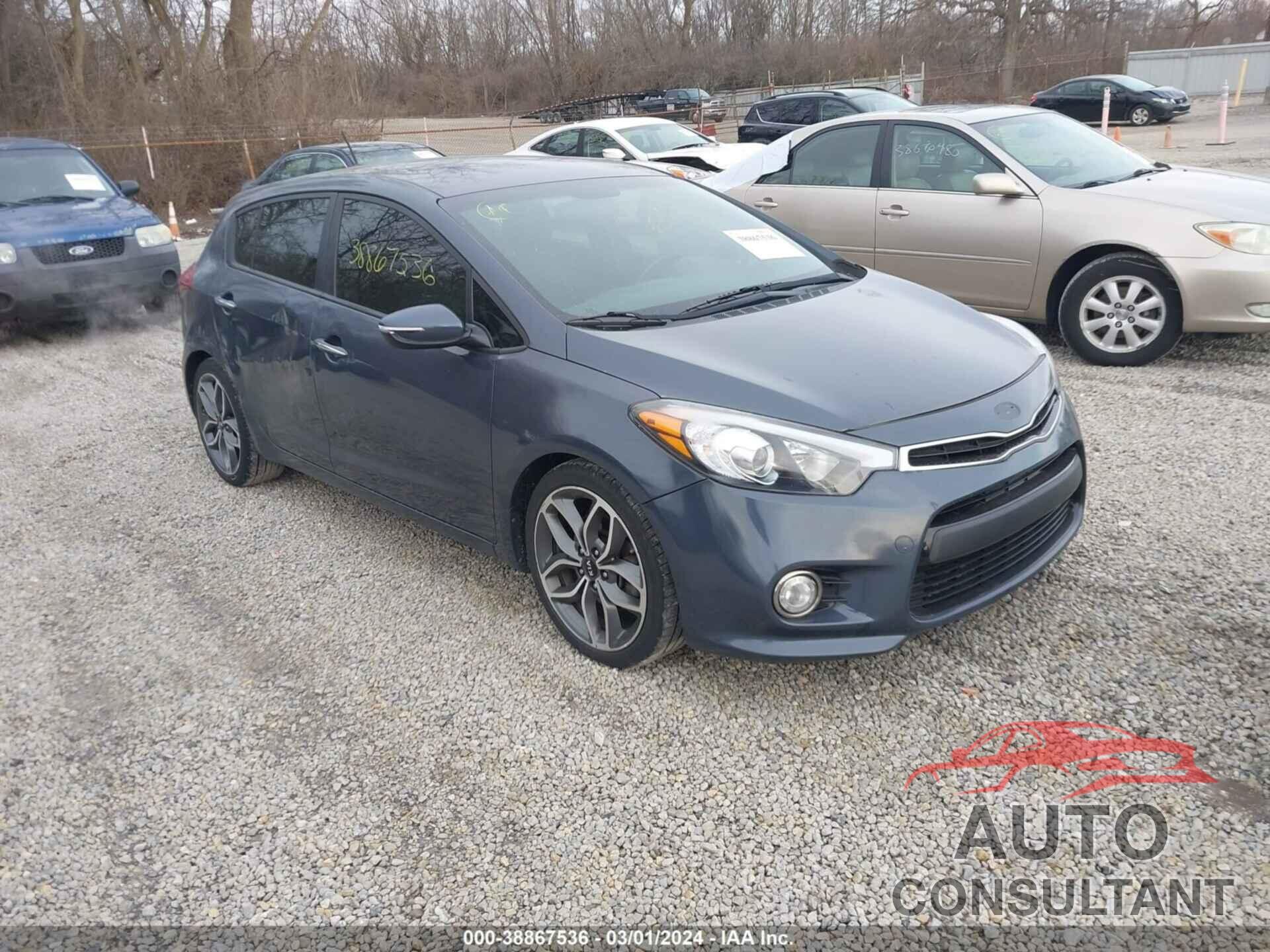 KIA FORTE 2016 - KNAFZ5A33G5496914