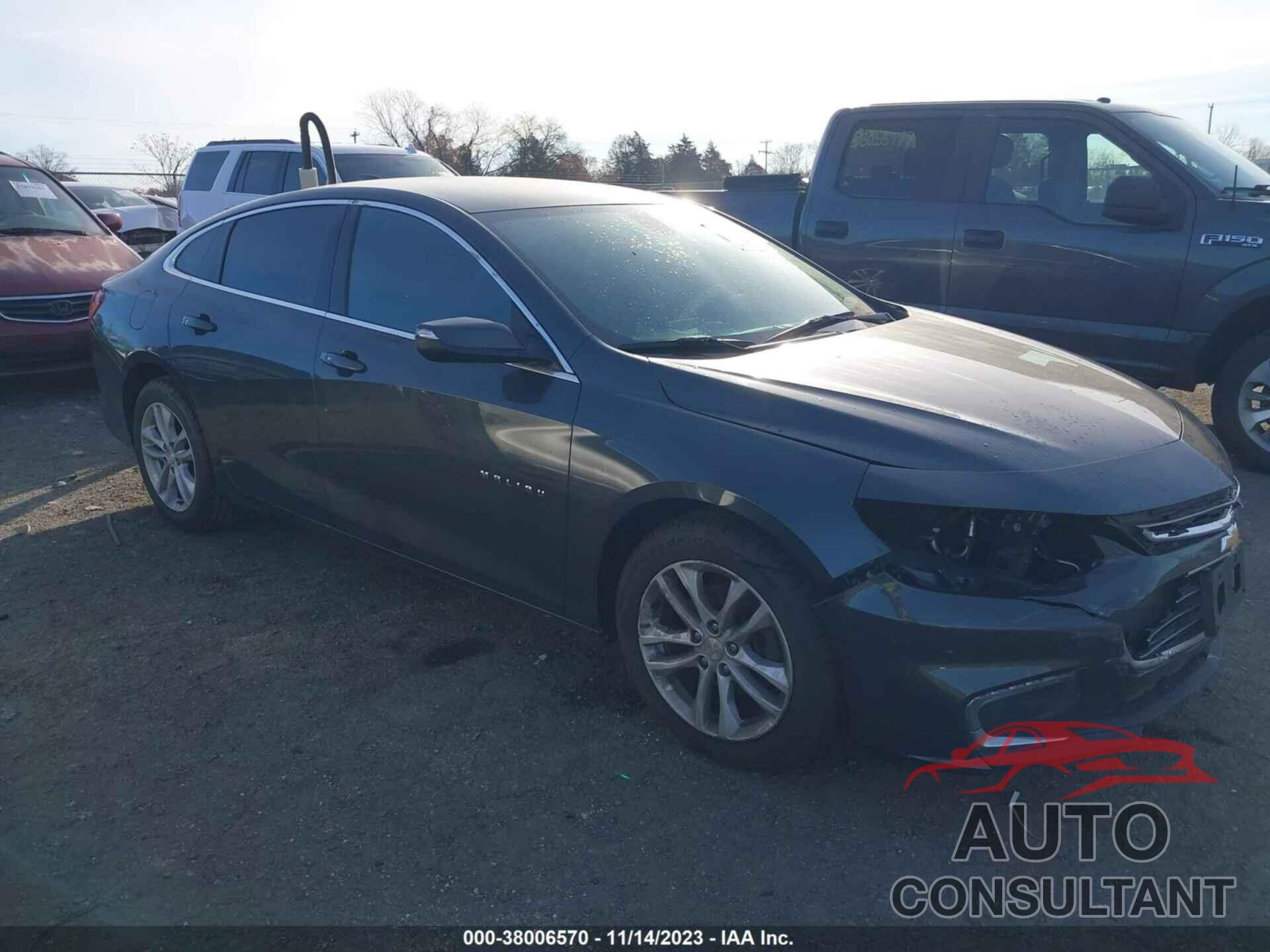 CHEVROLET MALIBU 2017 - 1G1ZESST5HF186004