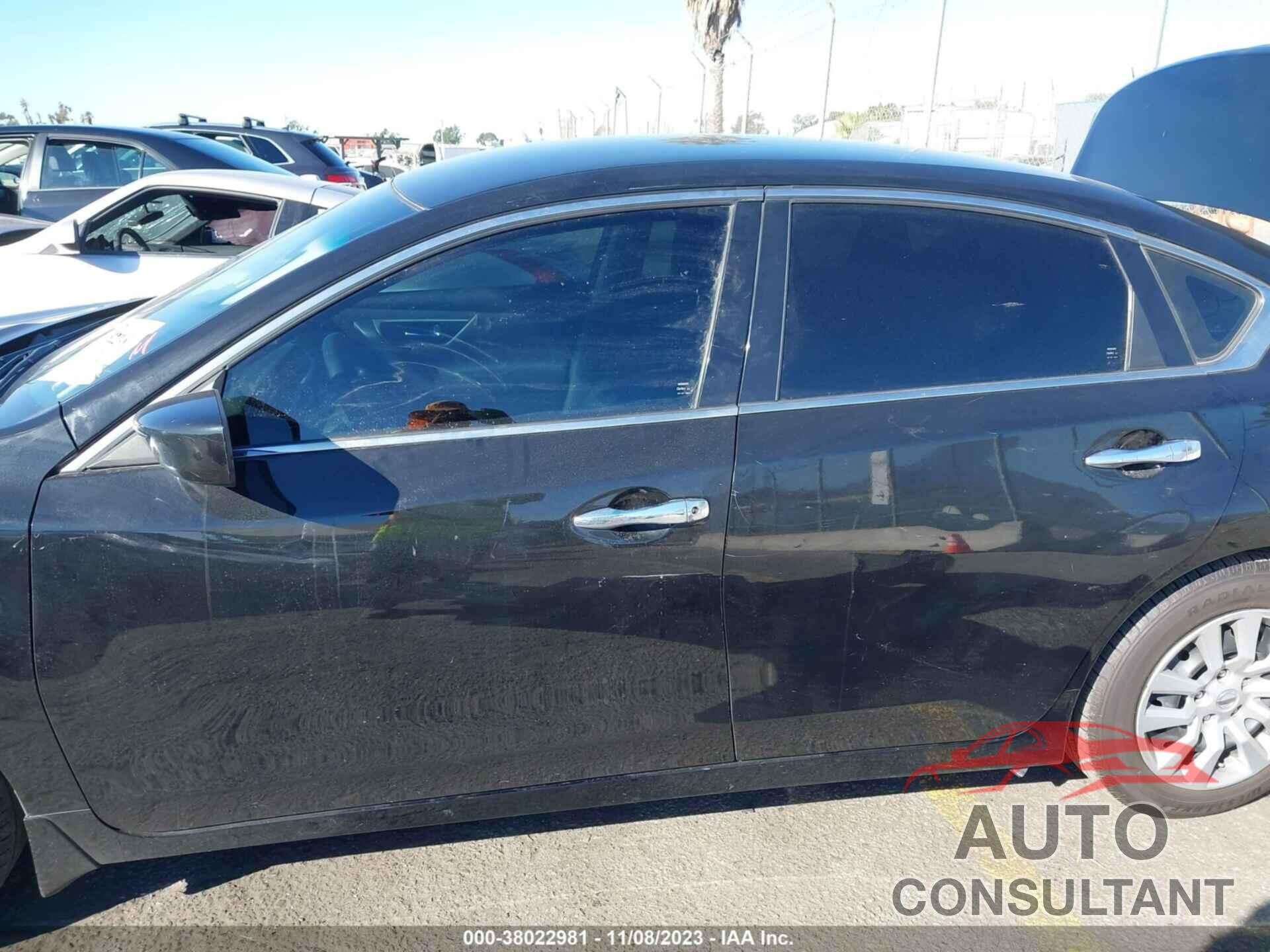 NISSAN ALTIMA 2018 - 1N4AL3AP1JC133378