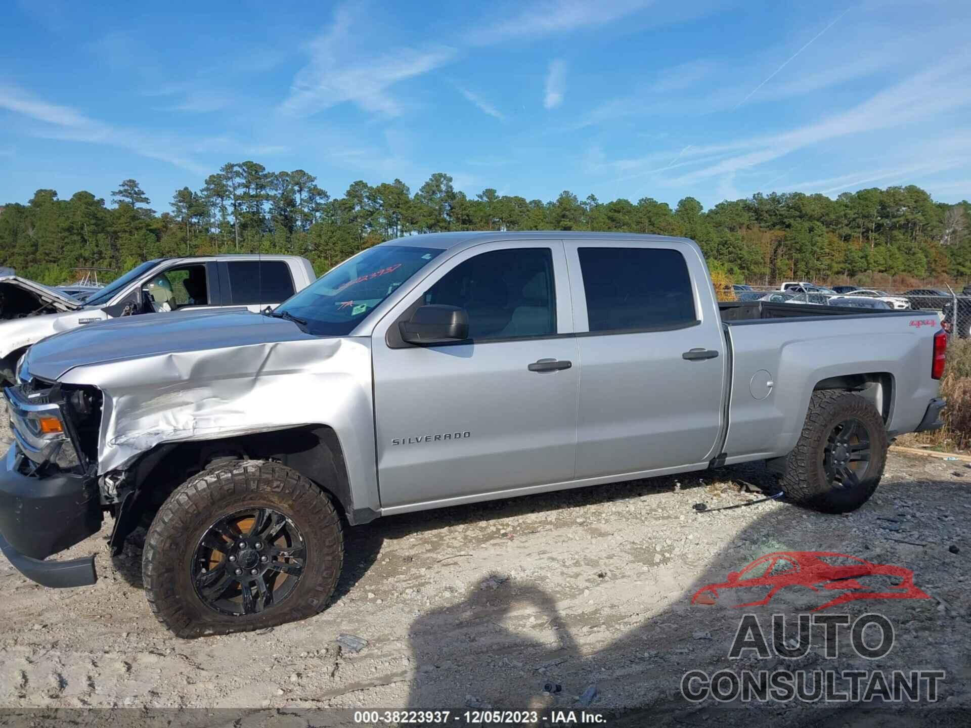 CHEVROLET SILVERADO 1500 2017 - 1GCUKNEC9HF179868