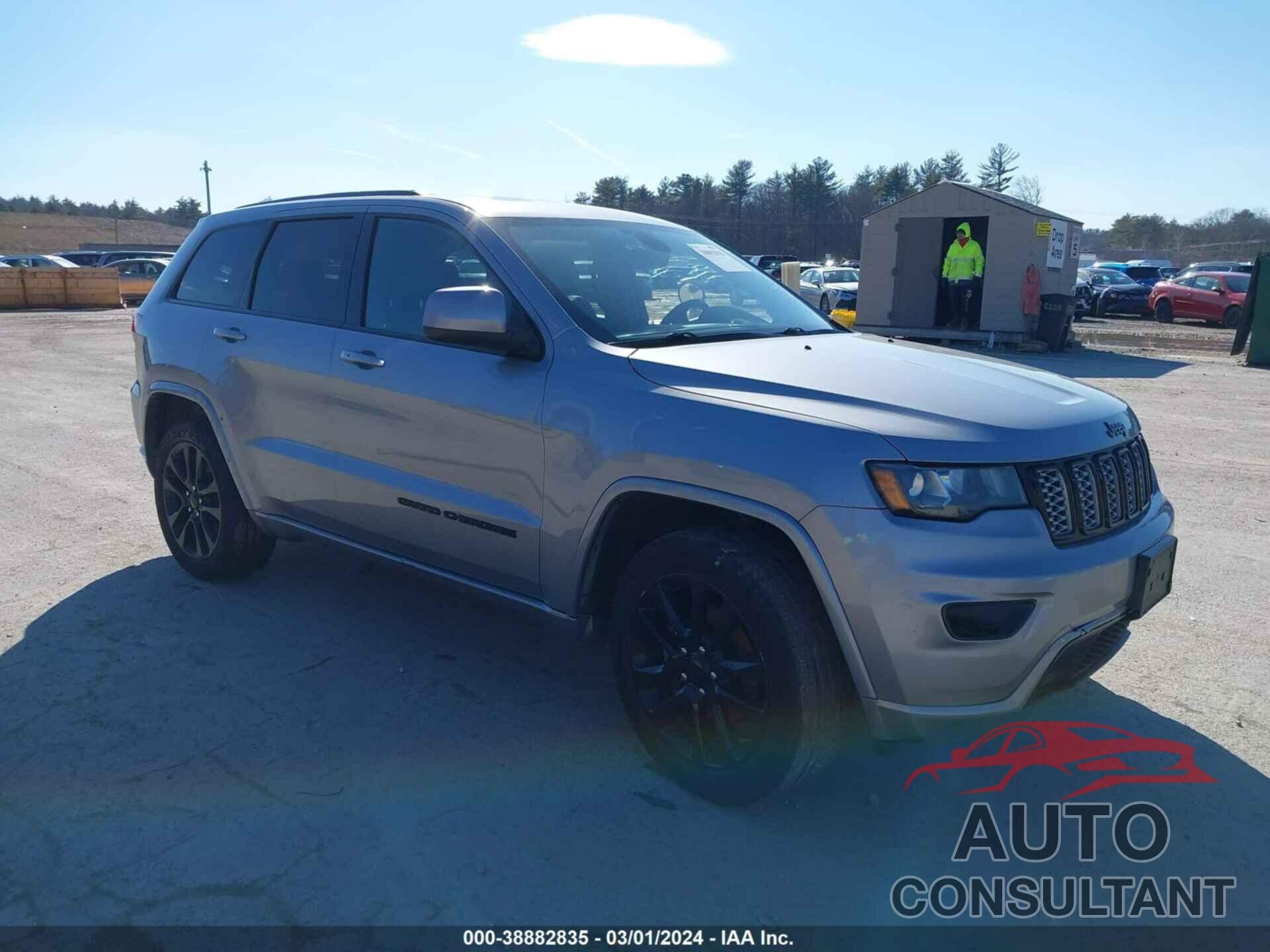 JEEP GRAND CHEROKEE 2018 - 1C4RJFAG0JC285205