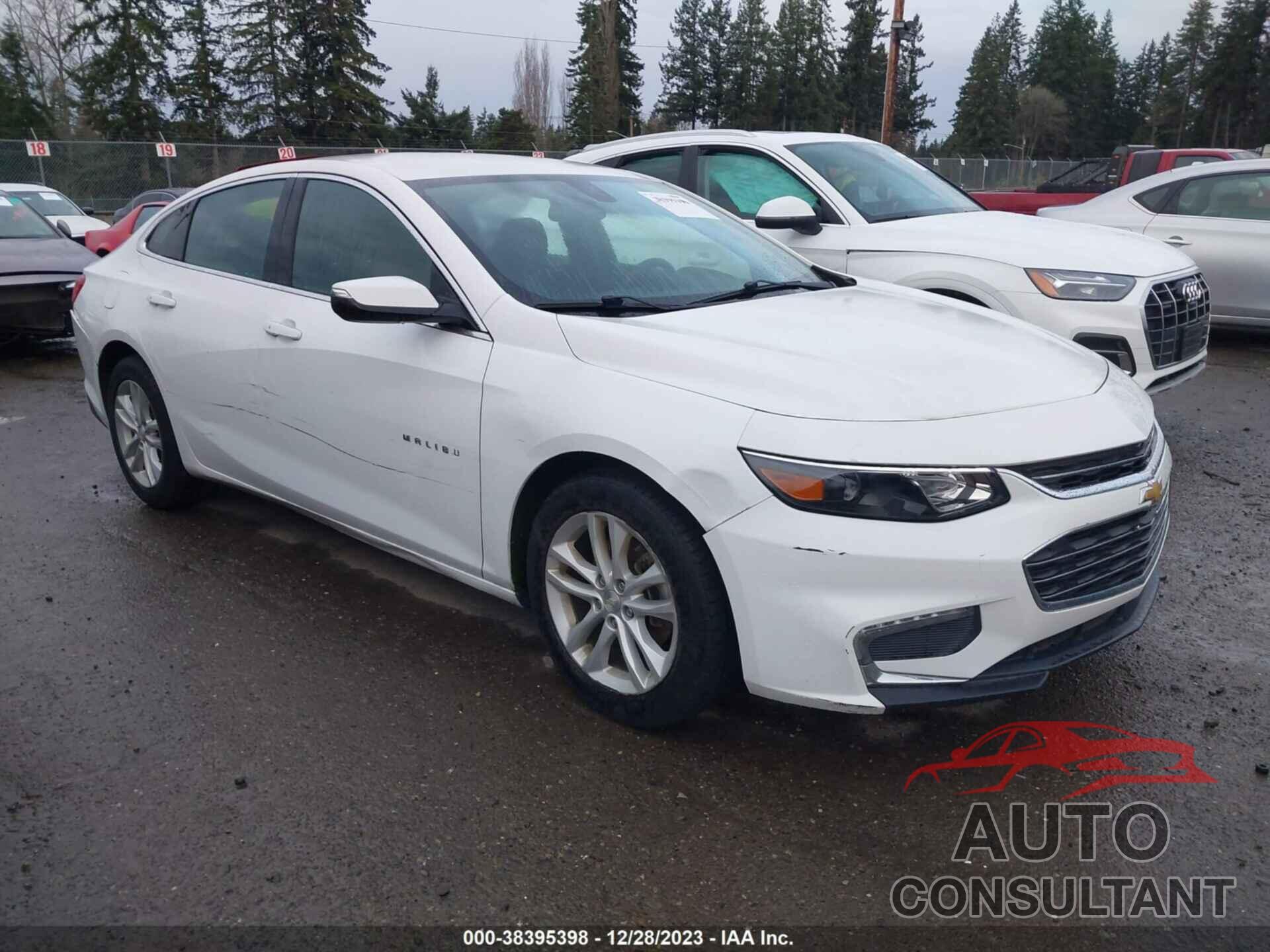 CHEVROLET MALIBU 2017 - 1G1ZE5ST8HF186790