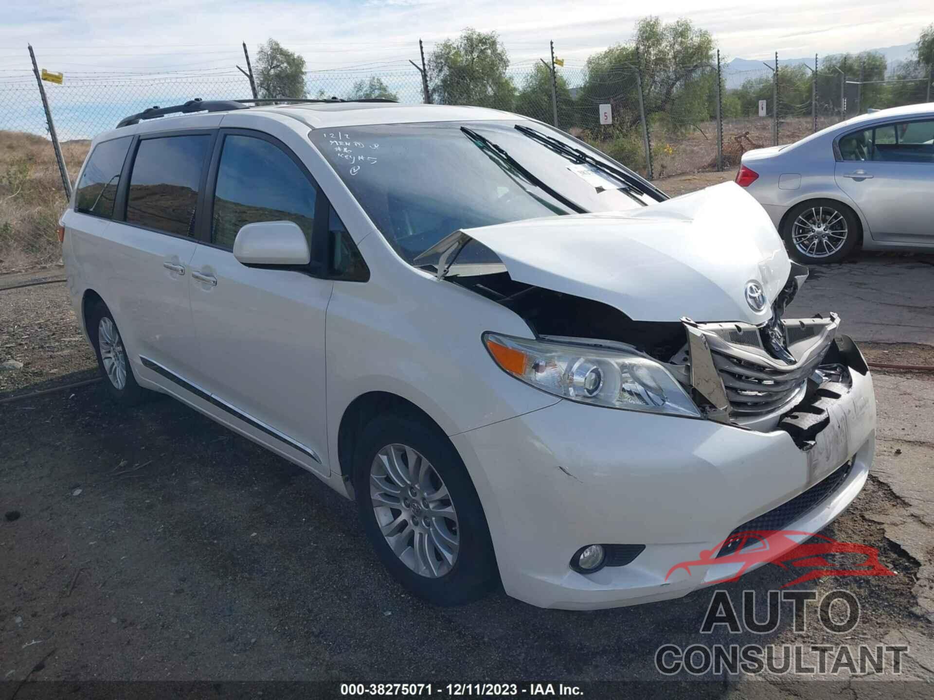 TOYOTA SIENNA 2015 - 5TDYK3DC7FS598287