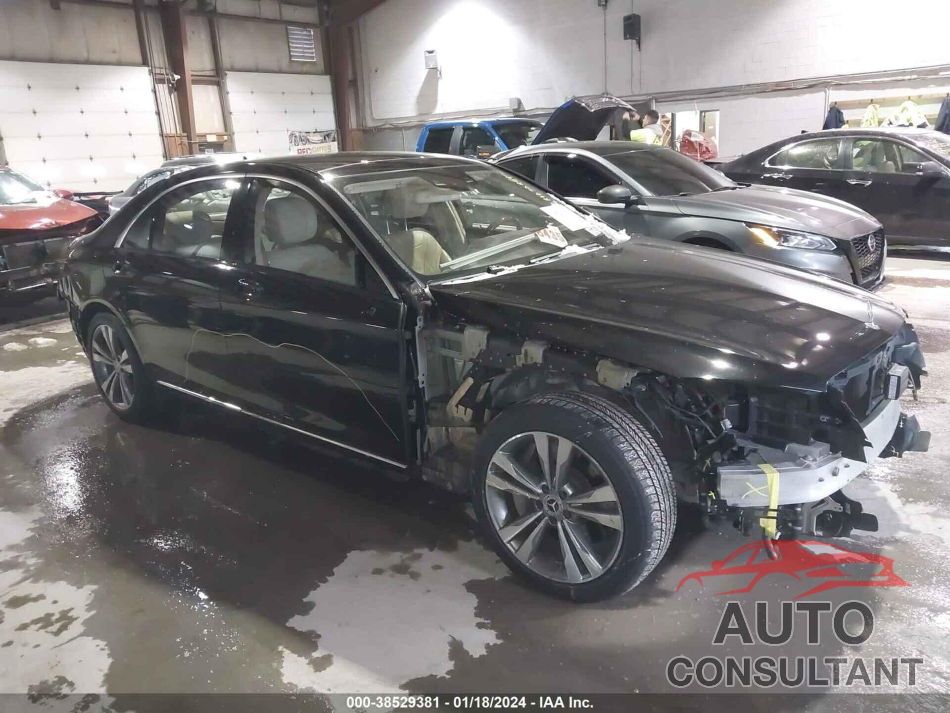 MERCEDES-BENZ S 550 2017 - WDDUG8FB3HA320722