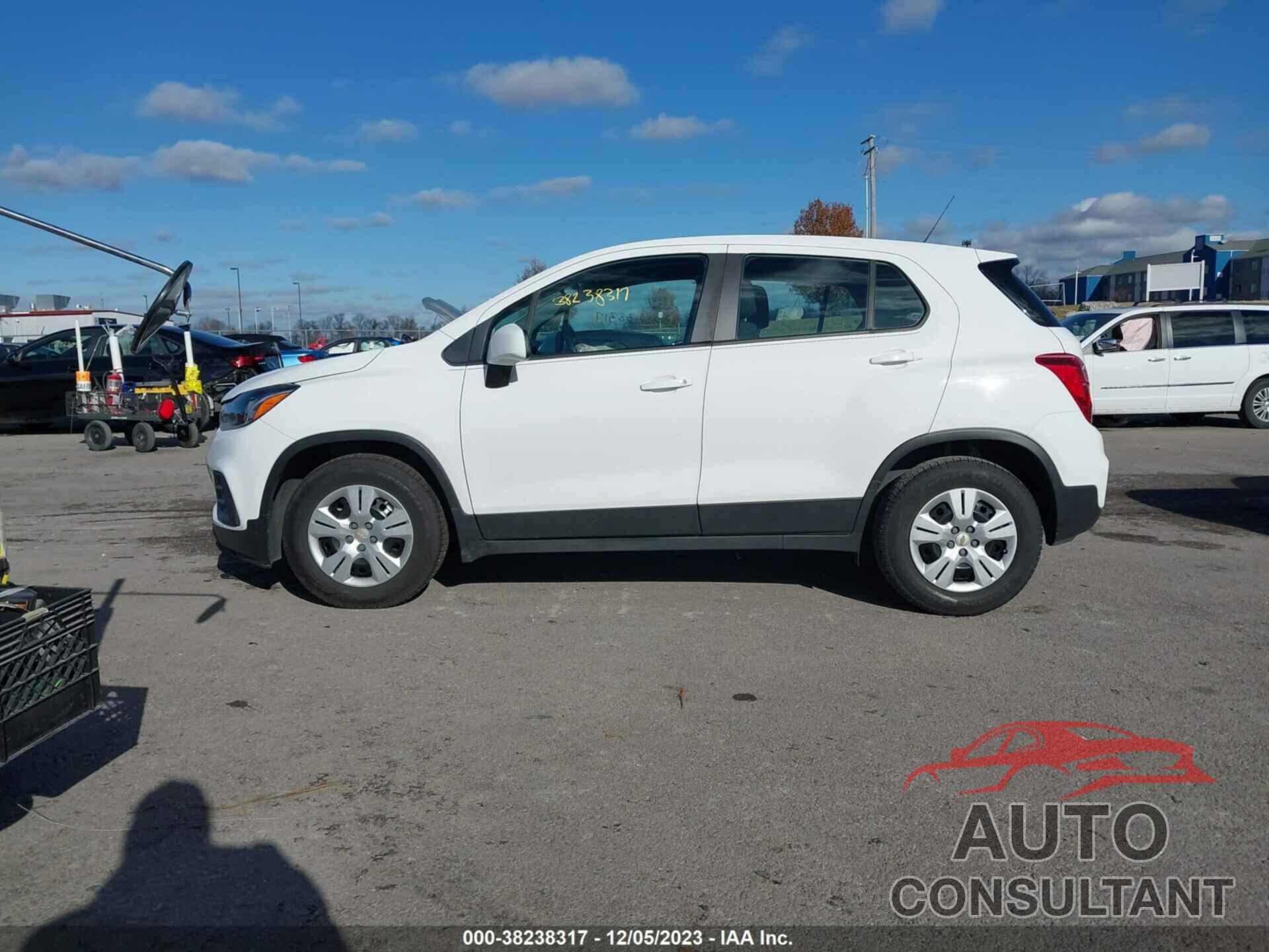 CHEVROLET TRAX 2019 - LSGCJKSB5KY011914