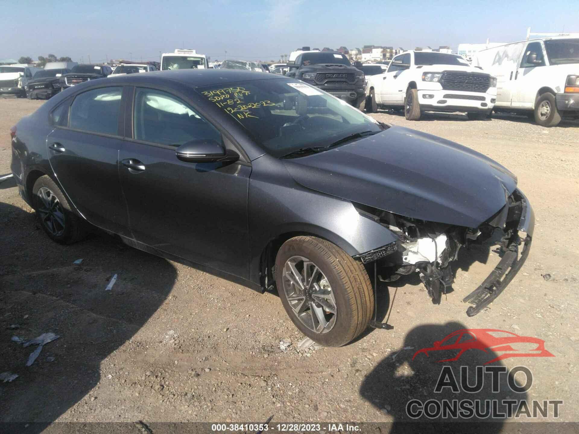 KIA FORTE 2023 - 3KPF24AD3PE647118