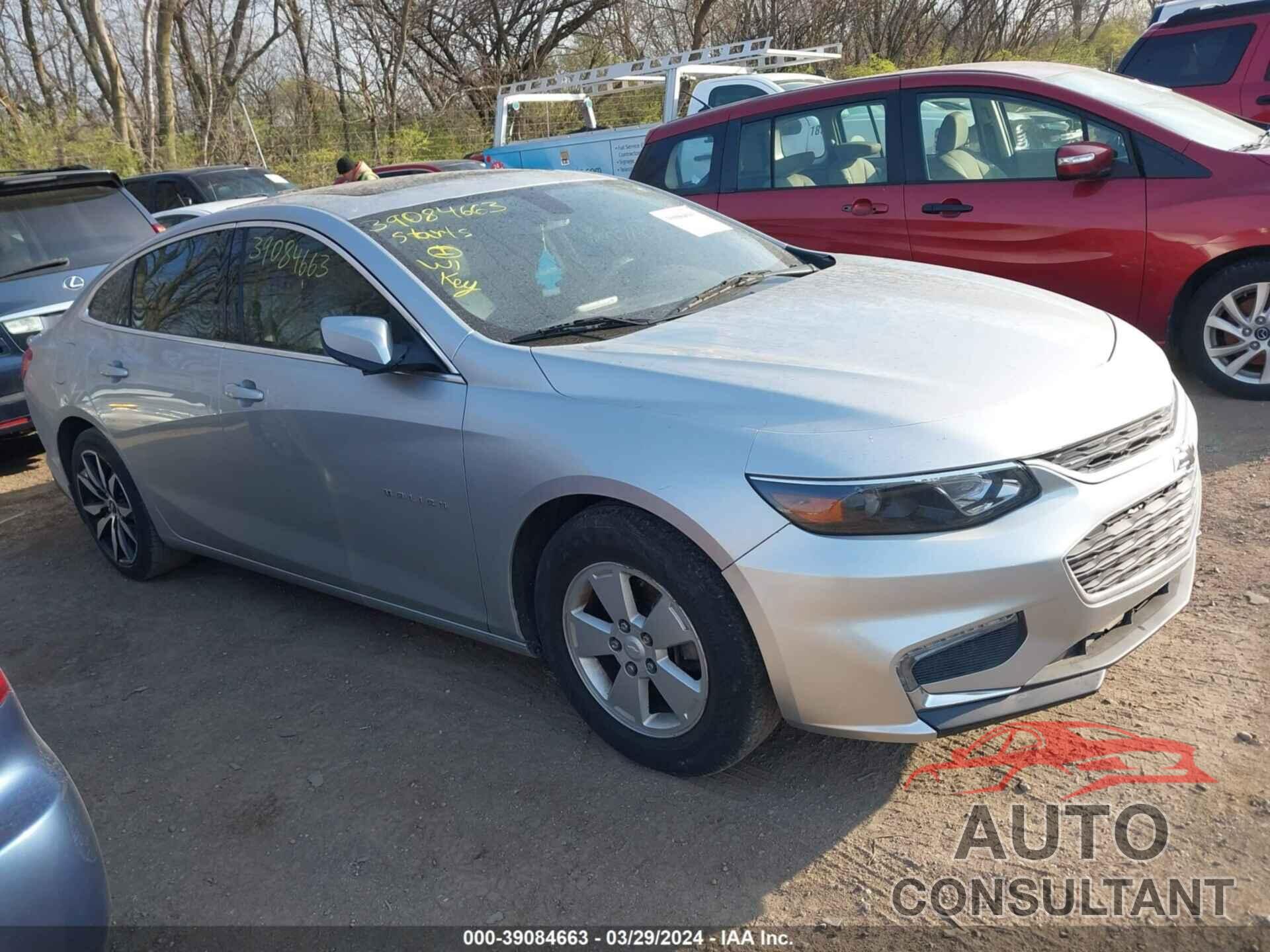 CHEVROLET MALIBU 2017 - 1G1ZE5ST4HF188861