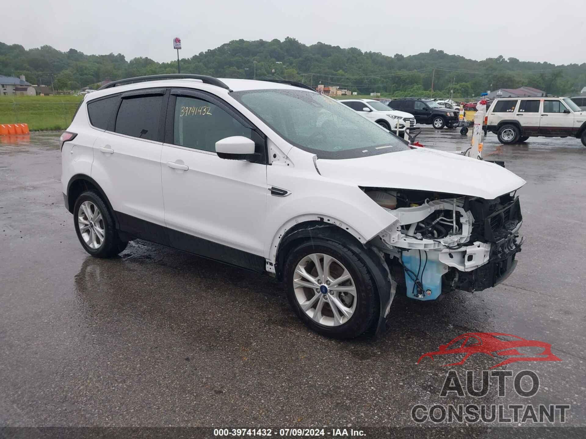 FORD ESCAPE 2018 - 1FMCU9GD6JUC12552