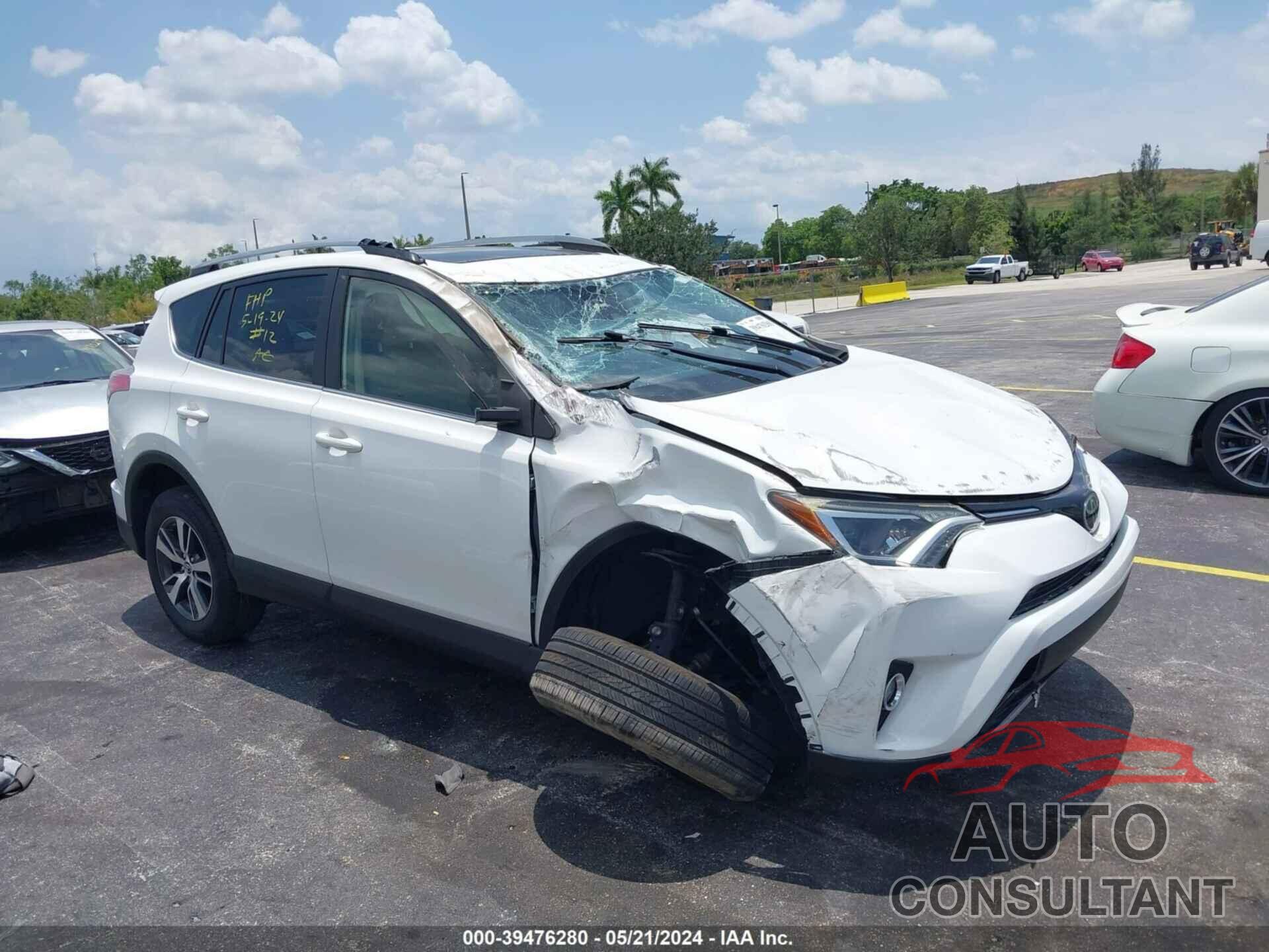TOYOTA RAV4 2018 - JTMWFREV5JJ191914
