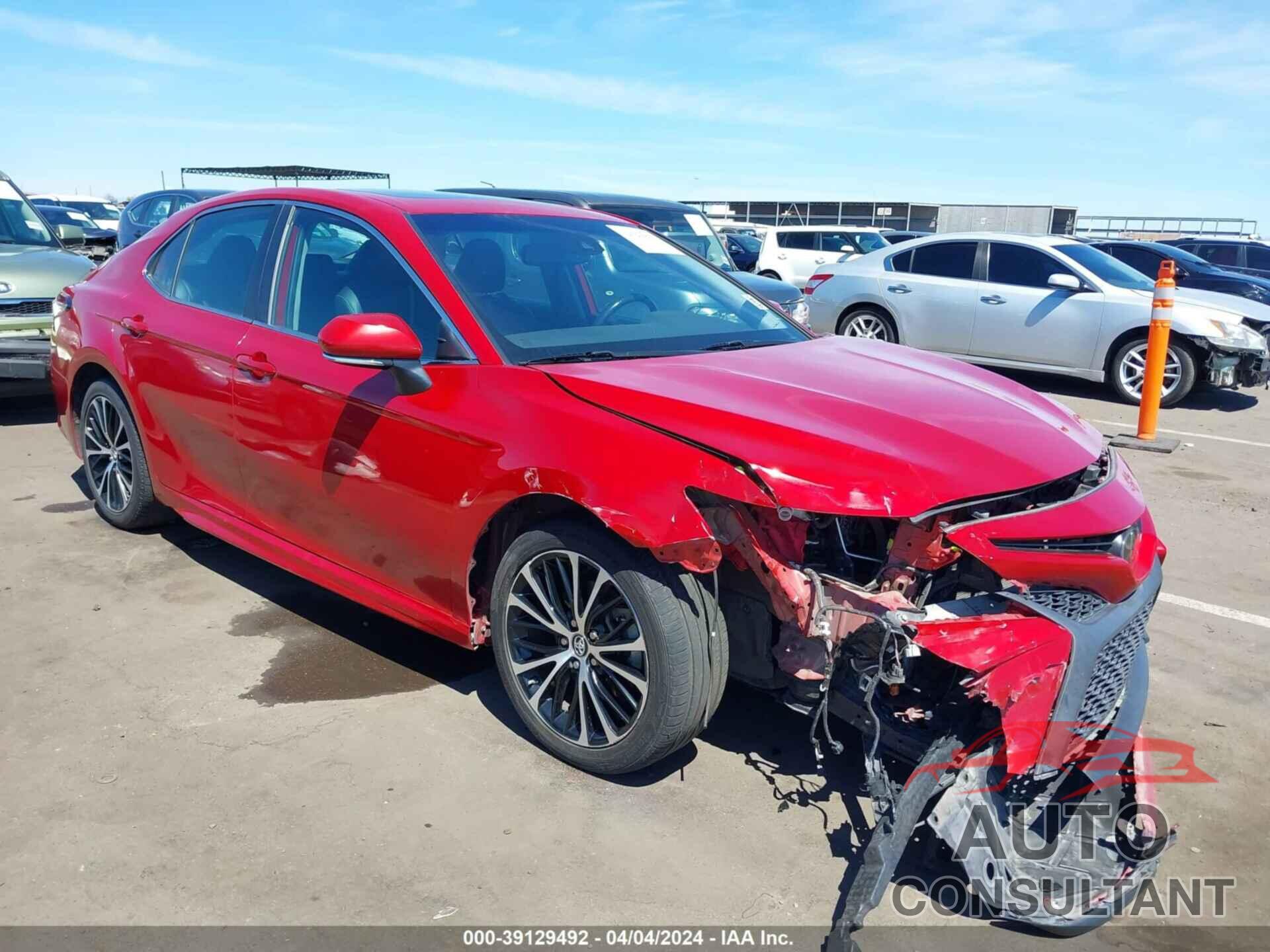 TOYOTA CAMRY 2019 - 4T1B11HK3KU297872