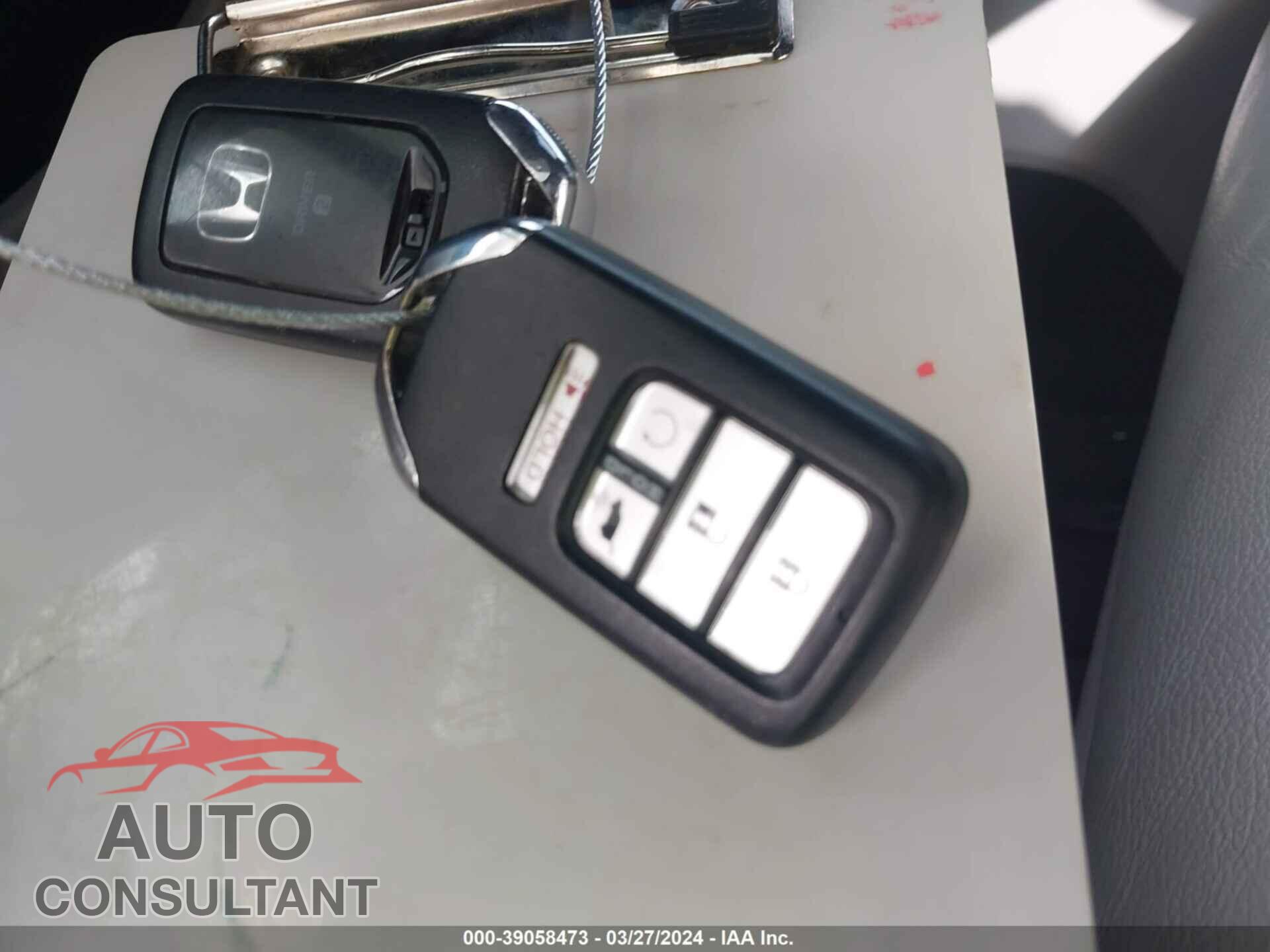 HONDA PILOT 2017 - 5FNYF6H55HB065010