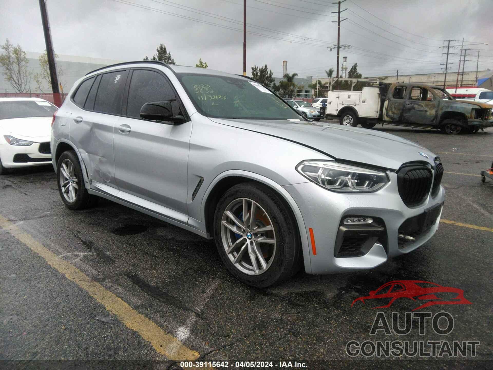 BMW X3 2018 - 5UXTS3C56J0Y97020