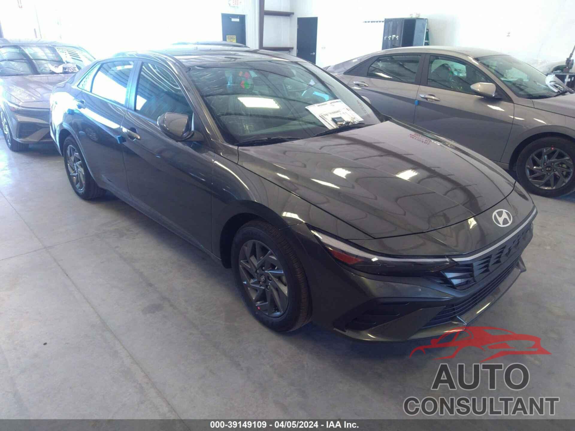HYUNDAI ELANTRA HYBRID 2024 - KMHLM4DJ1RU107037