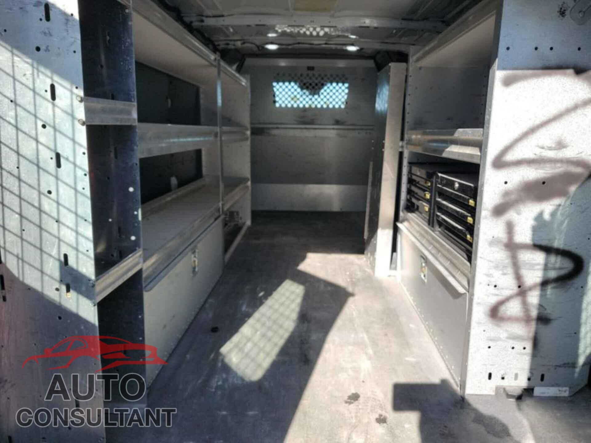 FORD TRANSIT 2019 - 1FTYE2YM4KKA77615