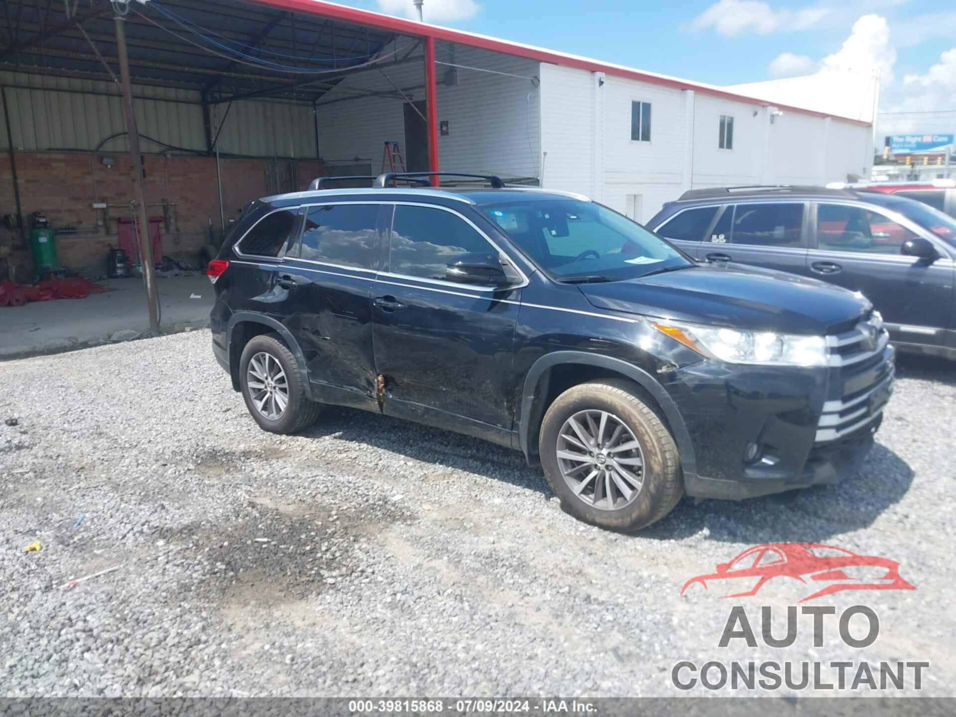 TOYOTA HIGHLANDER 2017 - 5TDJZRFH7HS473477