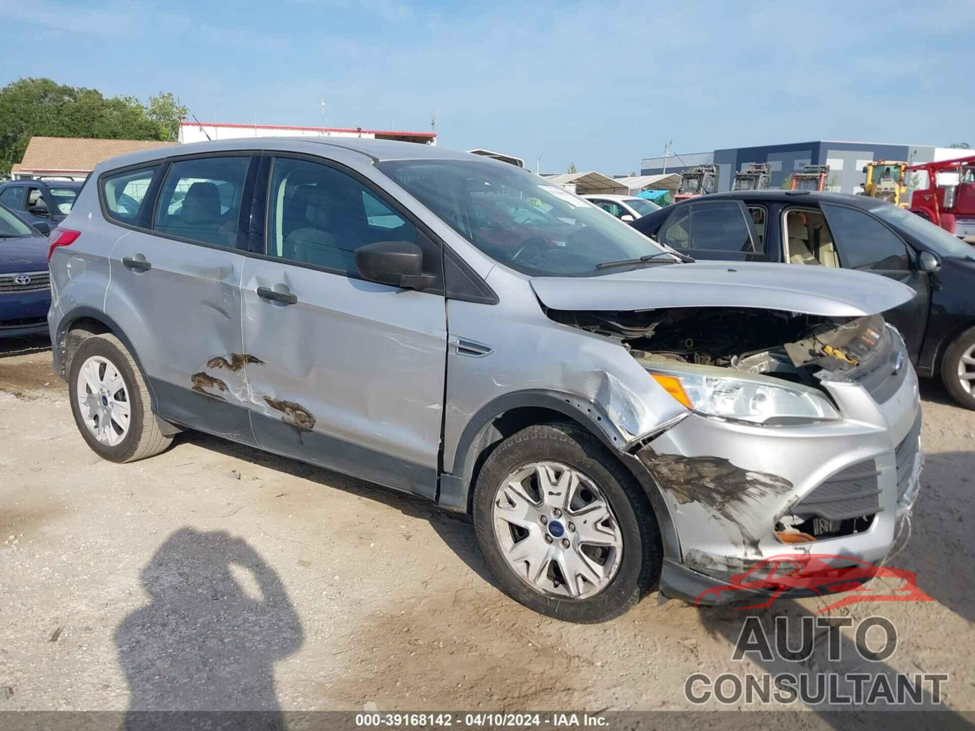 FORD ESCAPE 2016 - 1FMCU0F74GUB89305