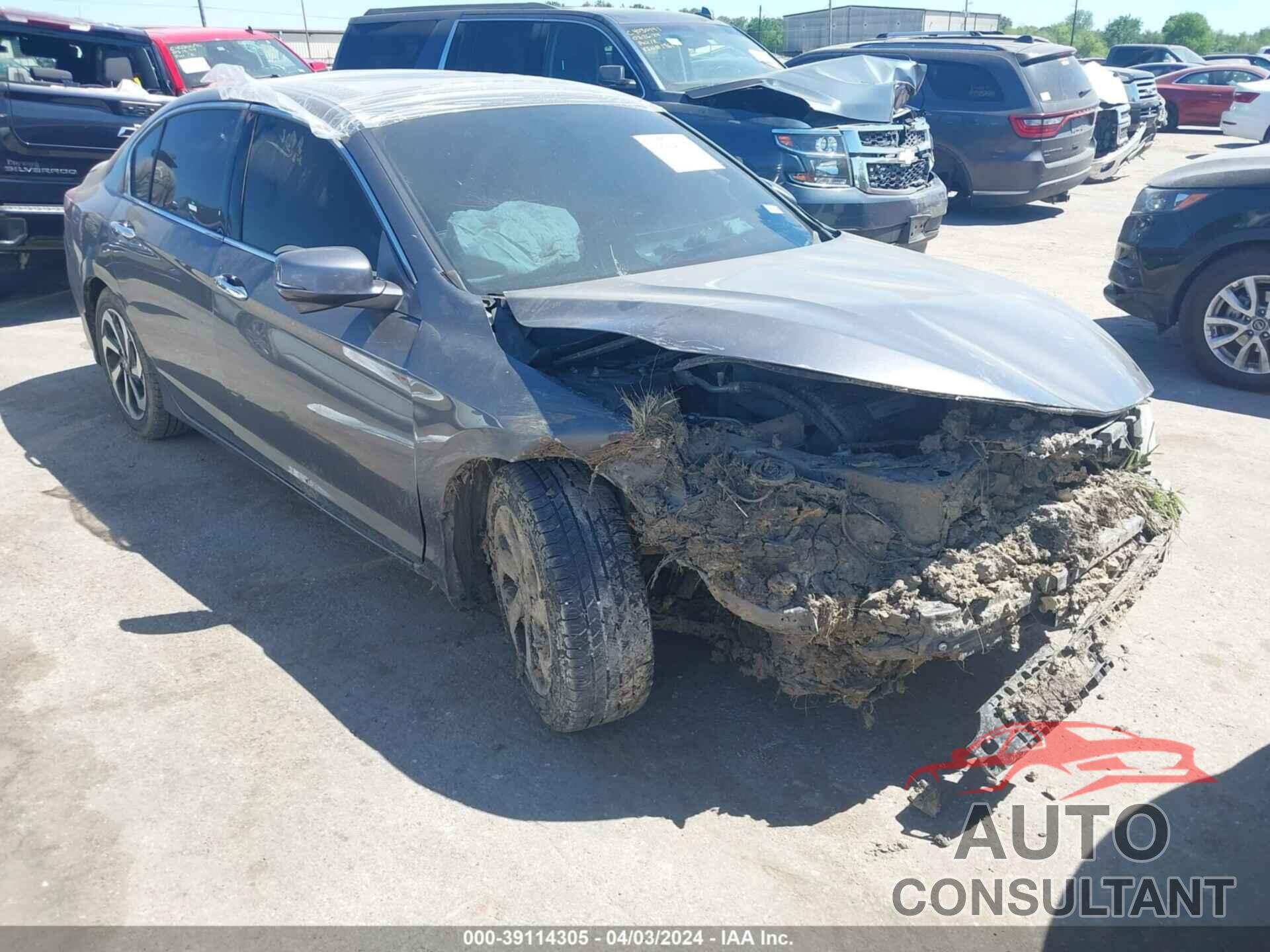 HONDA ACCORD 2017 - 1HGCR3F81HA008424