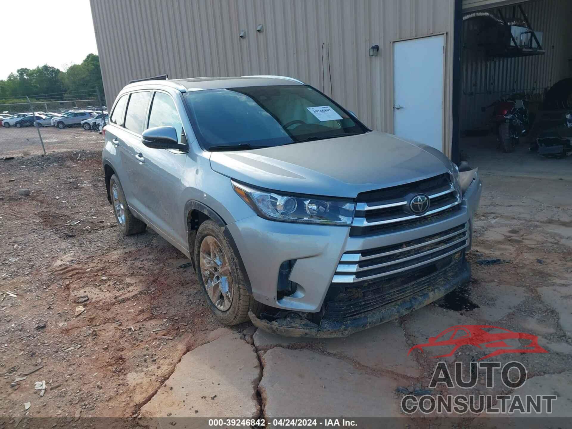 TOYOTA HIGHLANDER 2018 - 5TDDZRFH6JS863652