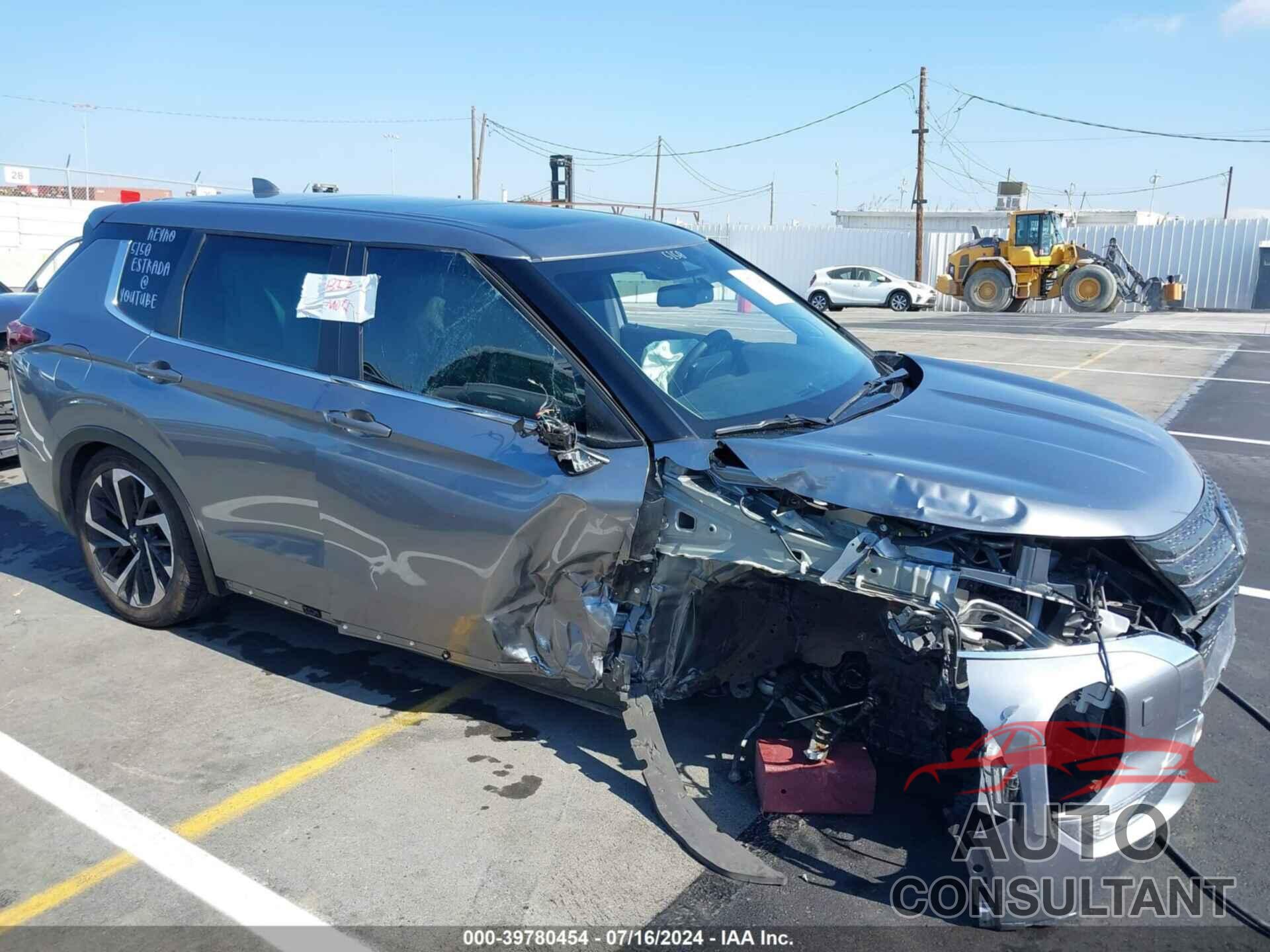 MITSUBISHI OUTLANDER 2023 - JA4J4UA87PZ049829