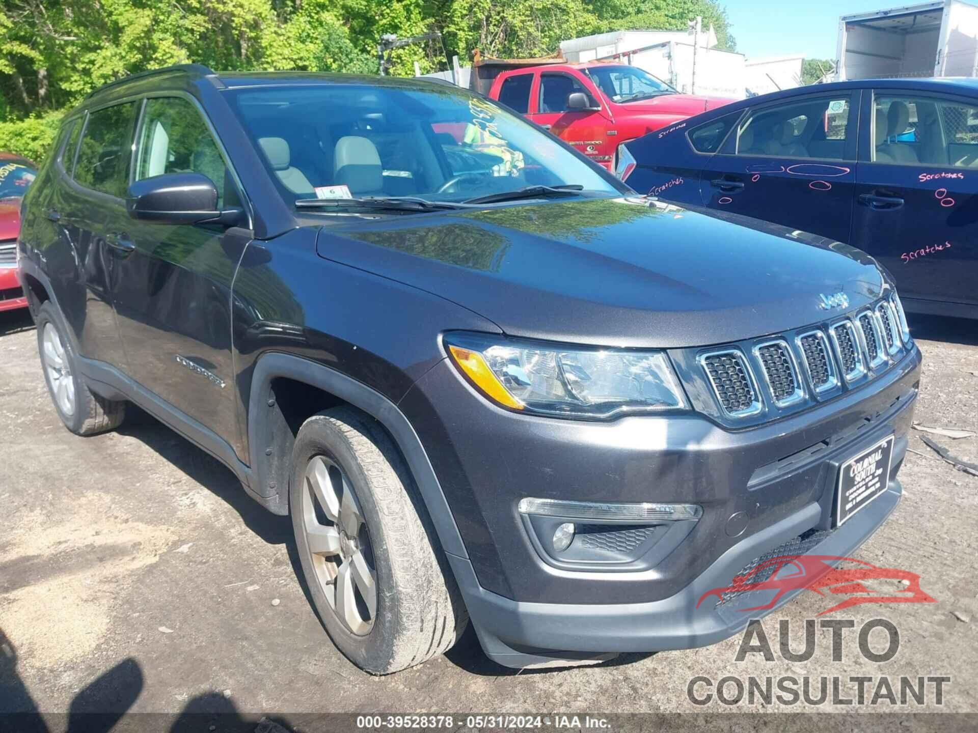 JEEP COMPASS 2018 - 3C4NJDBB0JT103884