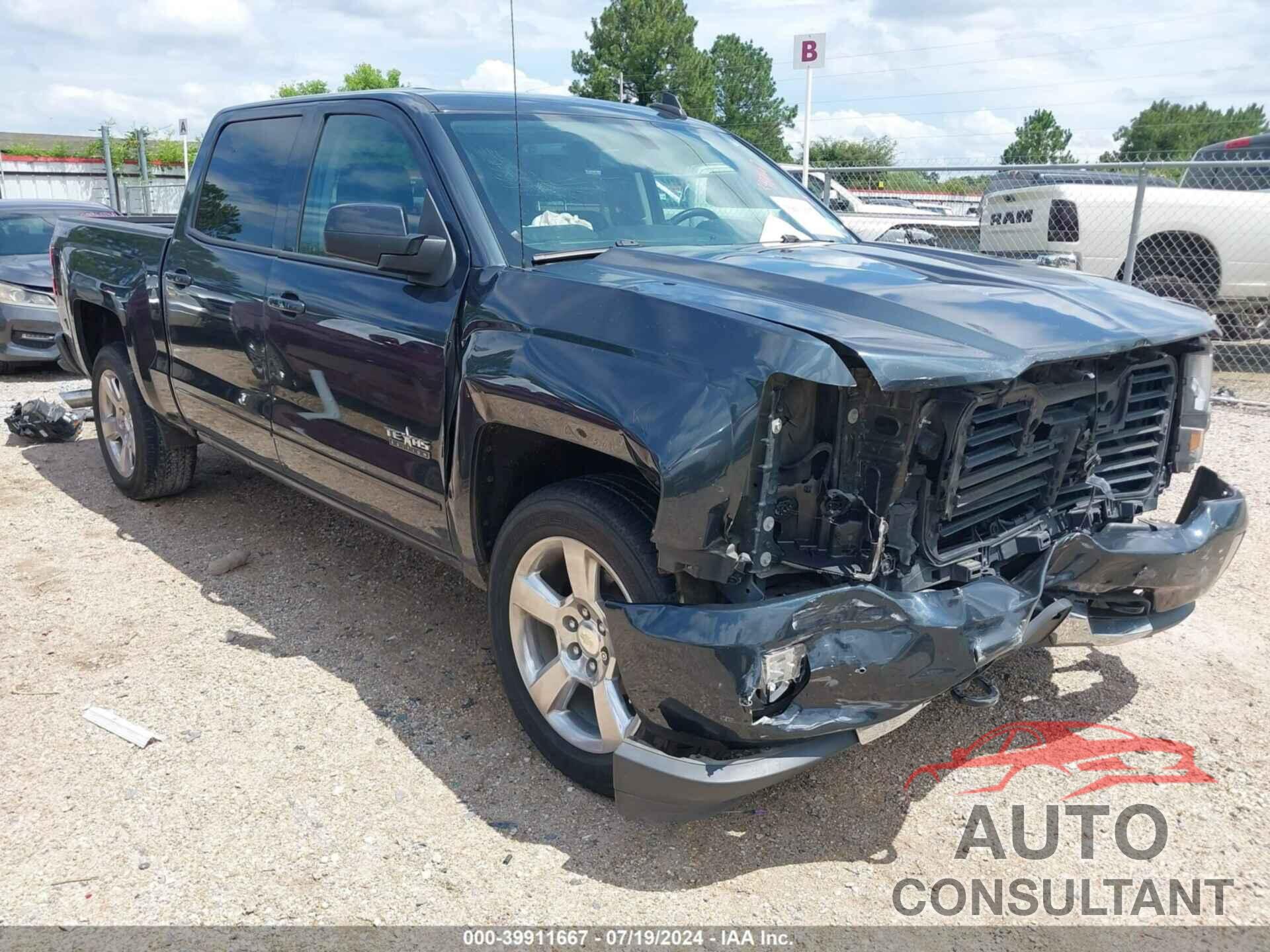 CHEVROLET SILVERADO 1500 2017 - 3GCUKREC5HG479588