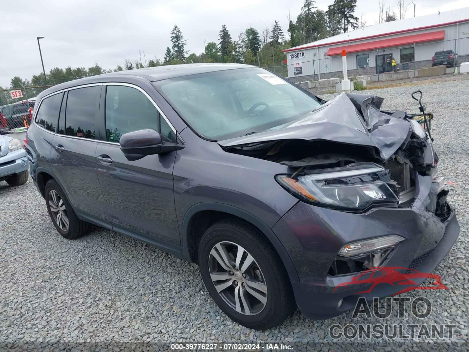 HONDA PILOT 2018 - 5FNYF6H51JB015811