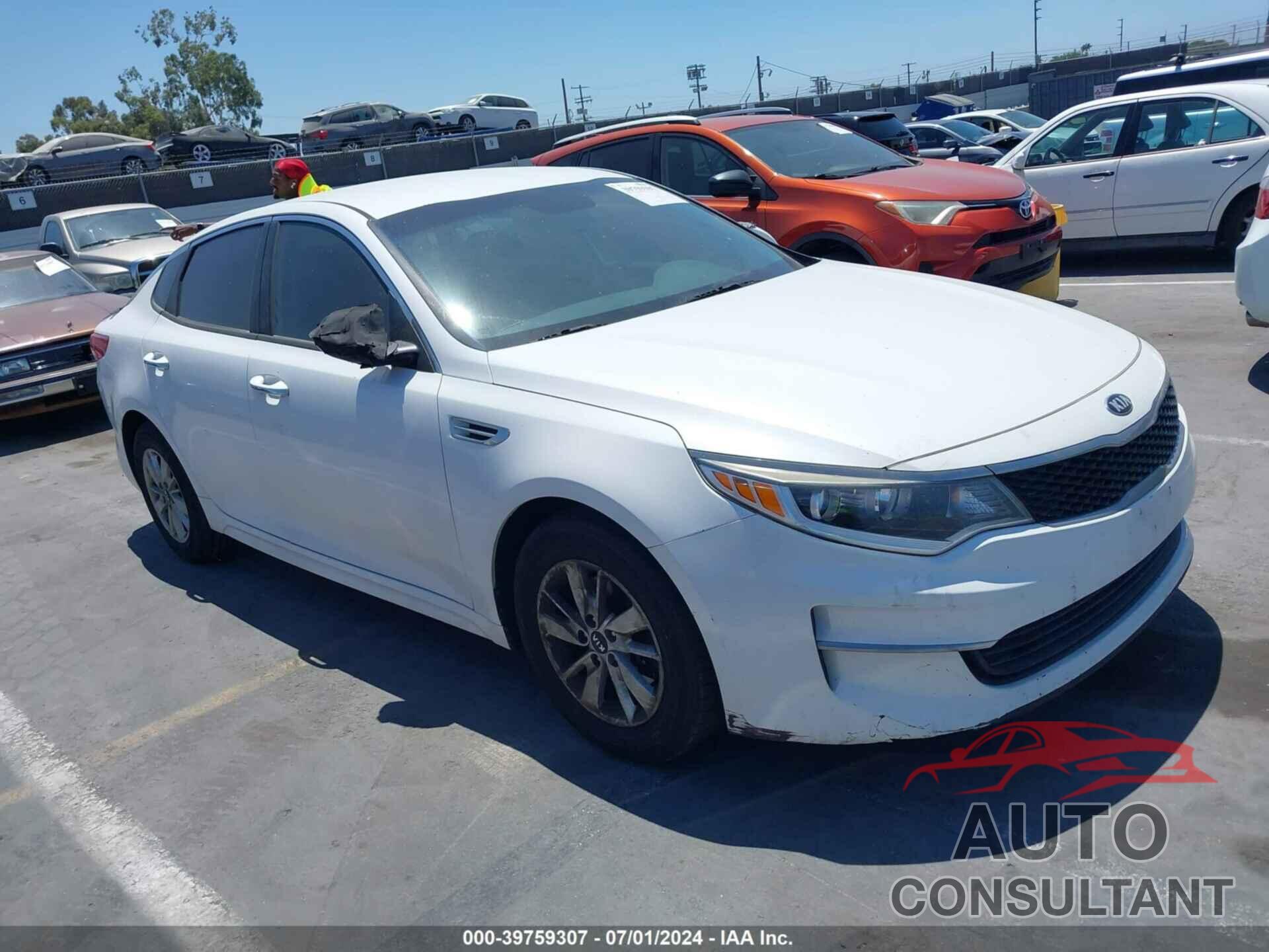 KIA OPTIMA 2016 - 5XXGT4L34GG051545
