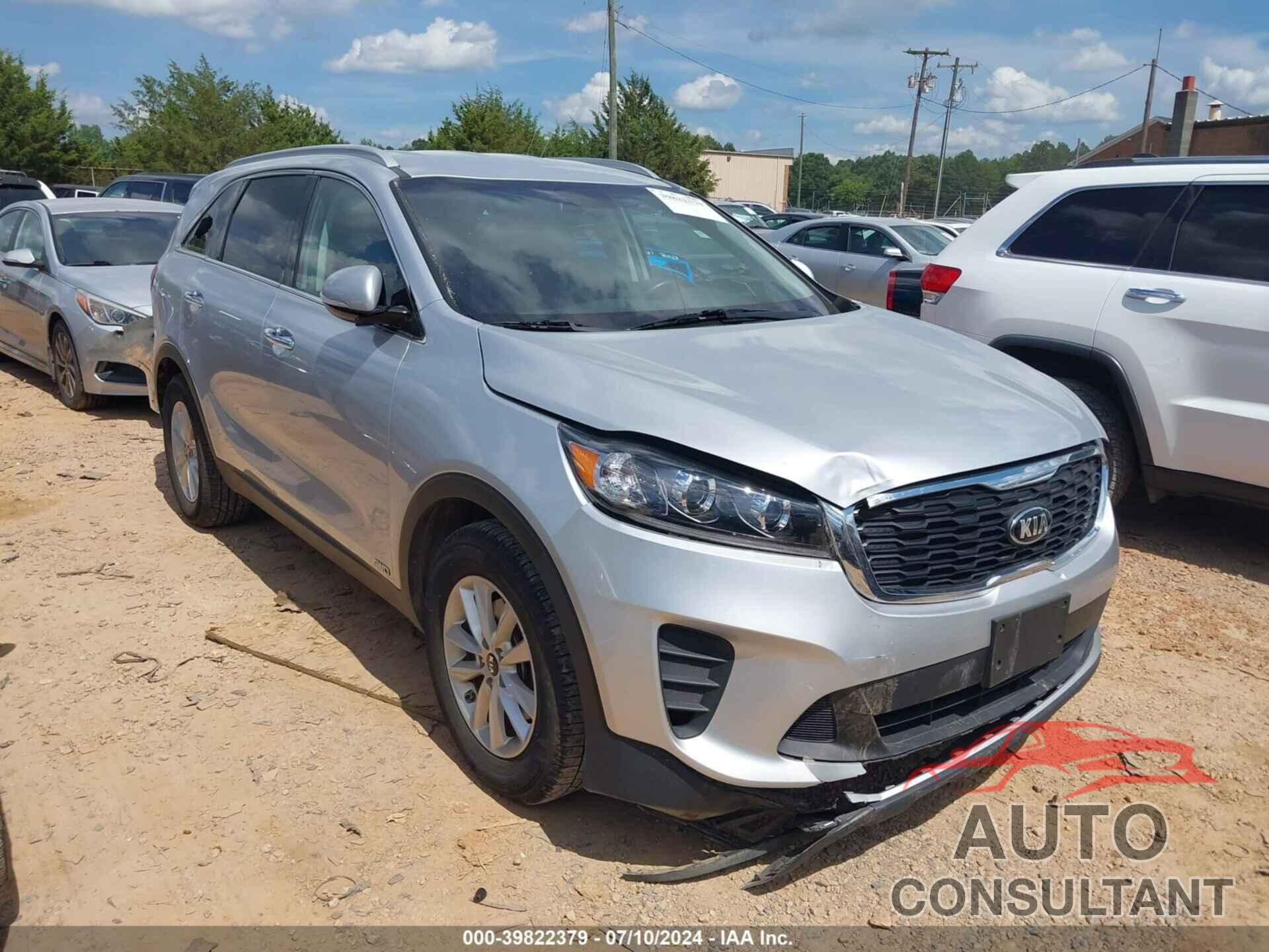 KIA SORENTO 2019 - 5XYPGDA57KG454979