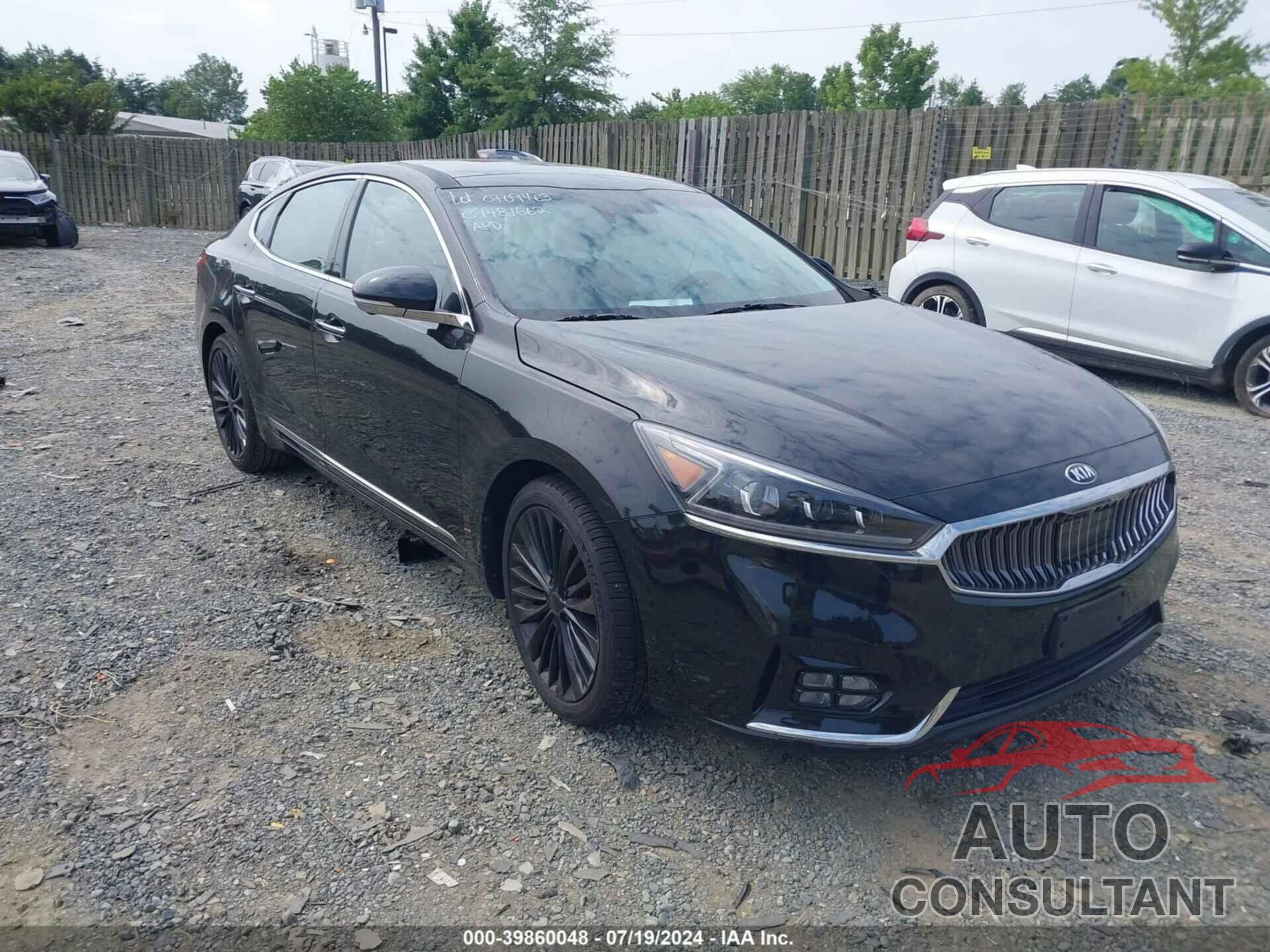 KIA CADENZA 2018 - KNALC4J18J5099591
