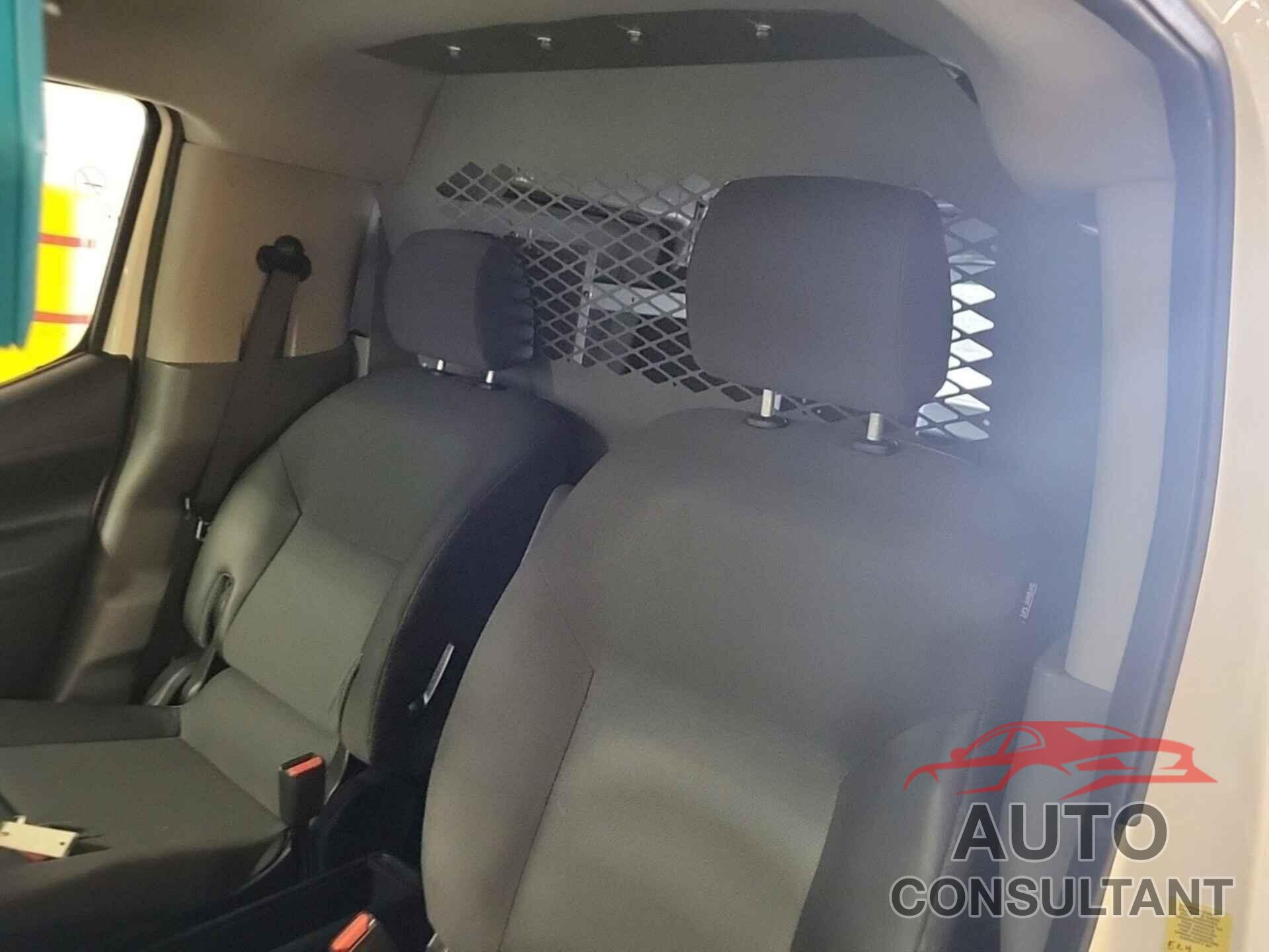 NISSAN NV200 2020 - 3N6CM0KN3LK704777