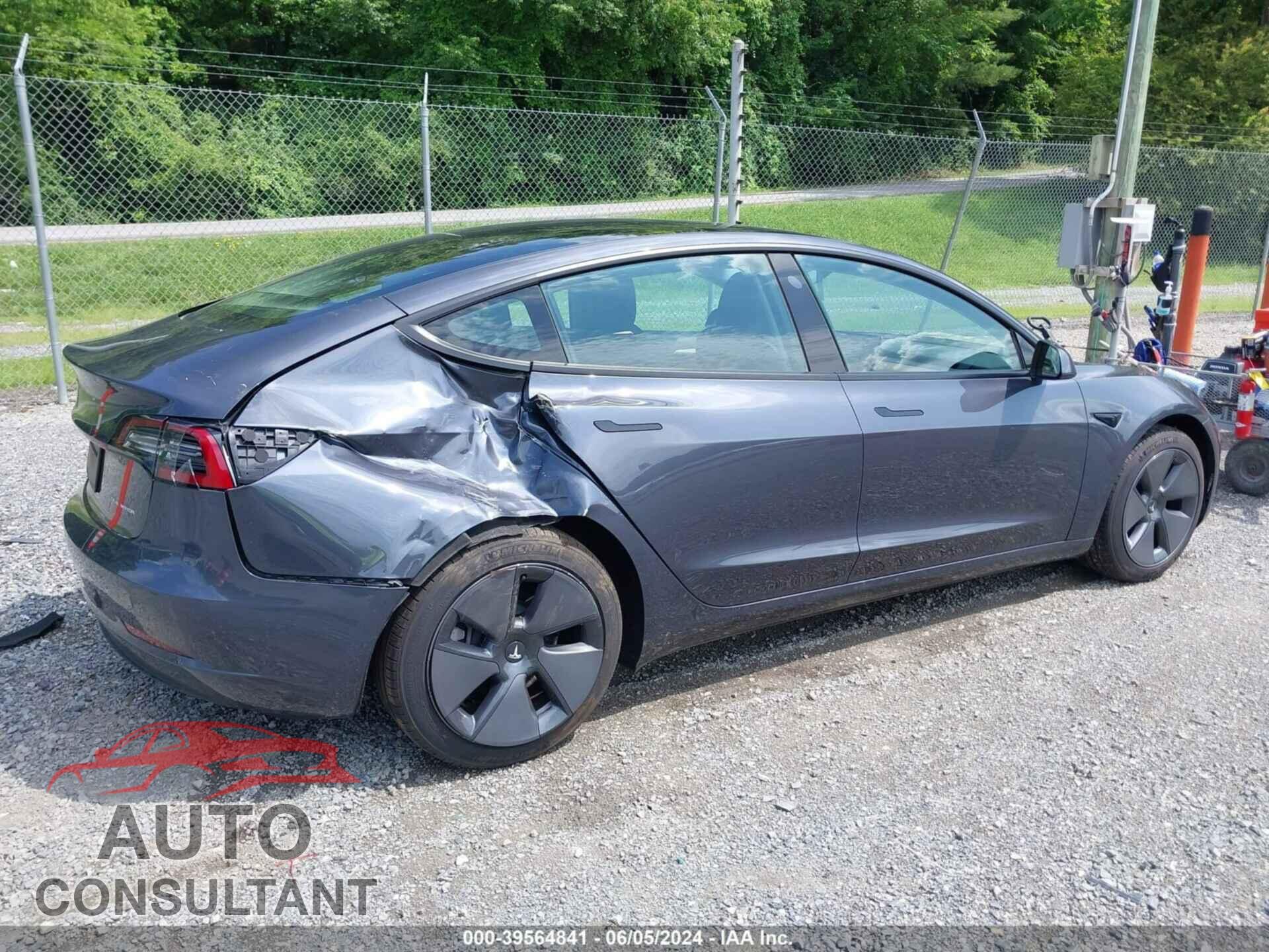 TESLA MODEL 3 2023 - 5YJ3E1EB0PF392858