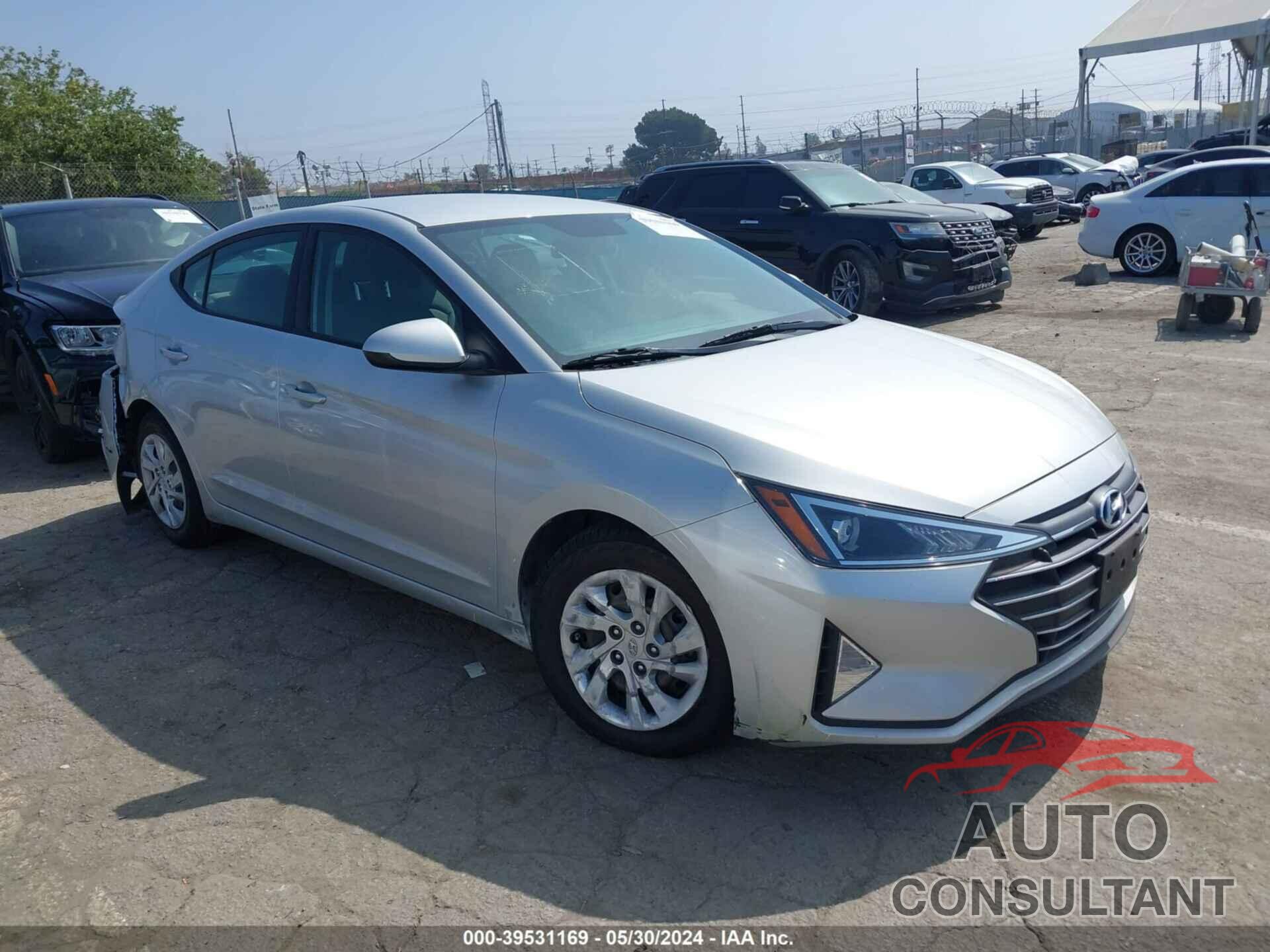 HYUNDAI ELANTRA 2019 - 5NPD74LF1KH495951