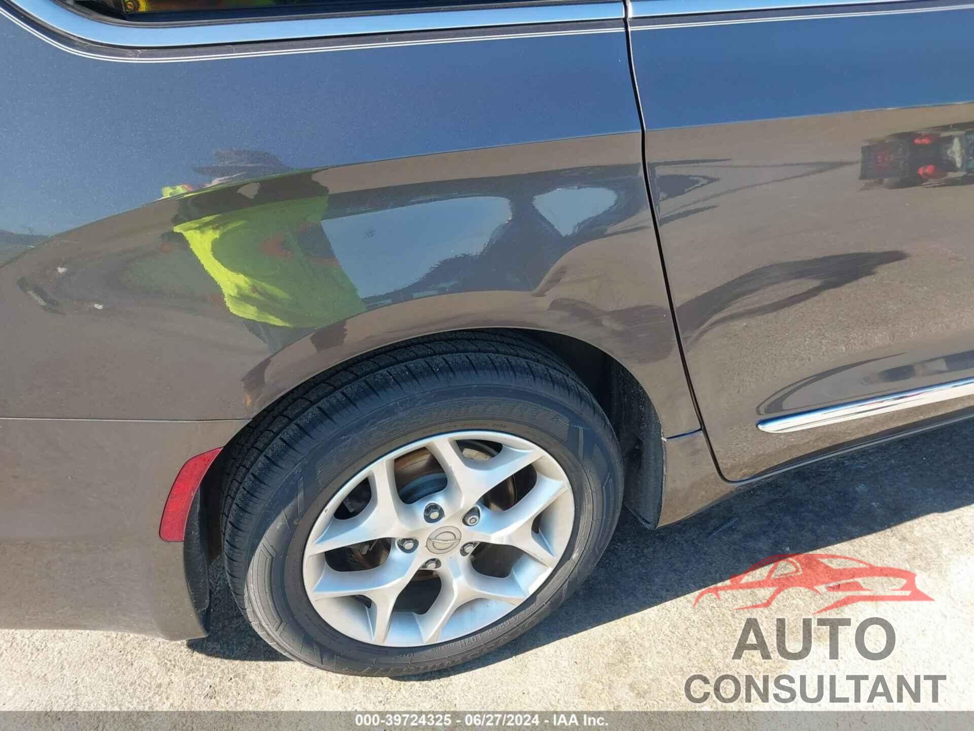 CHRYSLER PACIFICA 2017 - 2C4RC1EG9HR722370