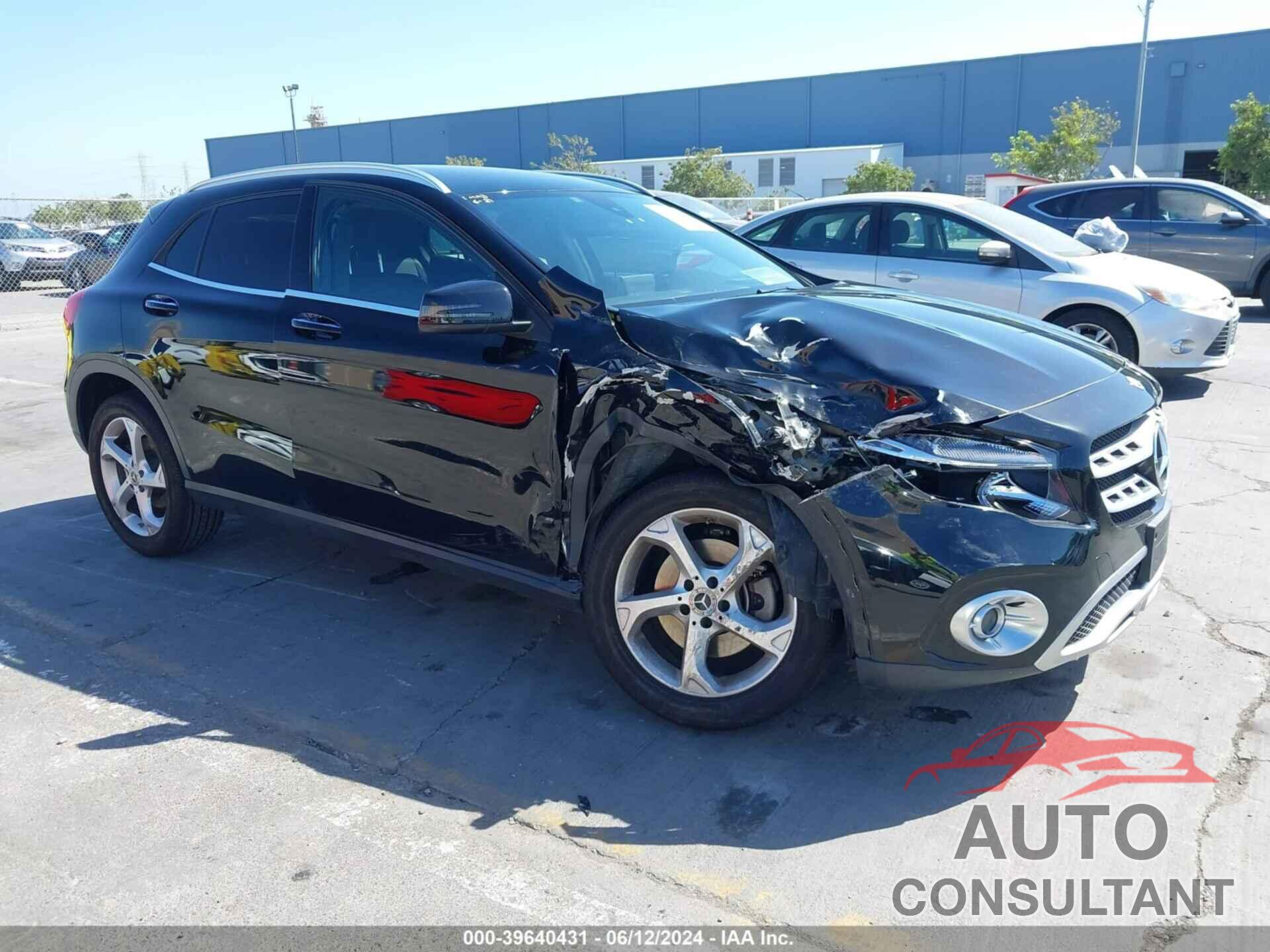 MERCEDES-BENZ GLA 250 2018 - WDCTG4EB6JJ434469