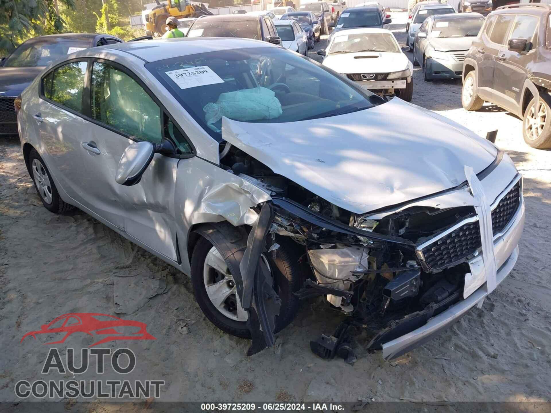 KIA FORTE 2017 - 3KPFK4A72HE052501