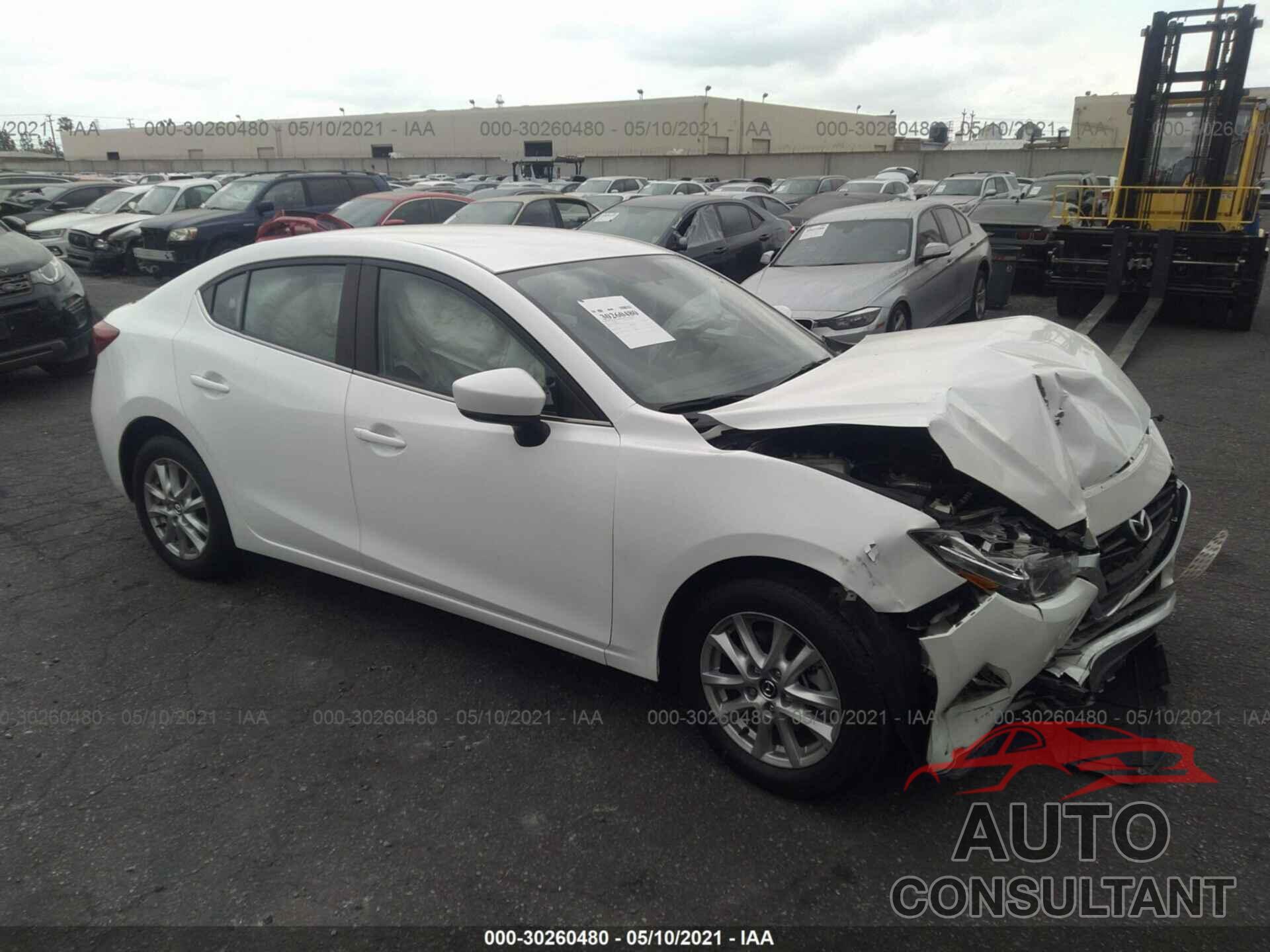 MAZDA MAZDA3 4-DOOR 2017 - 3MZBN1U70HM127828