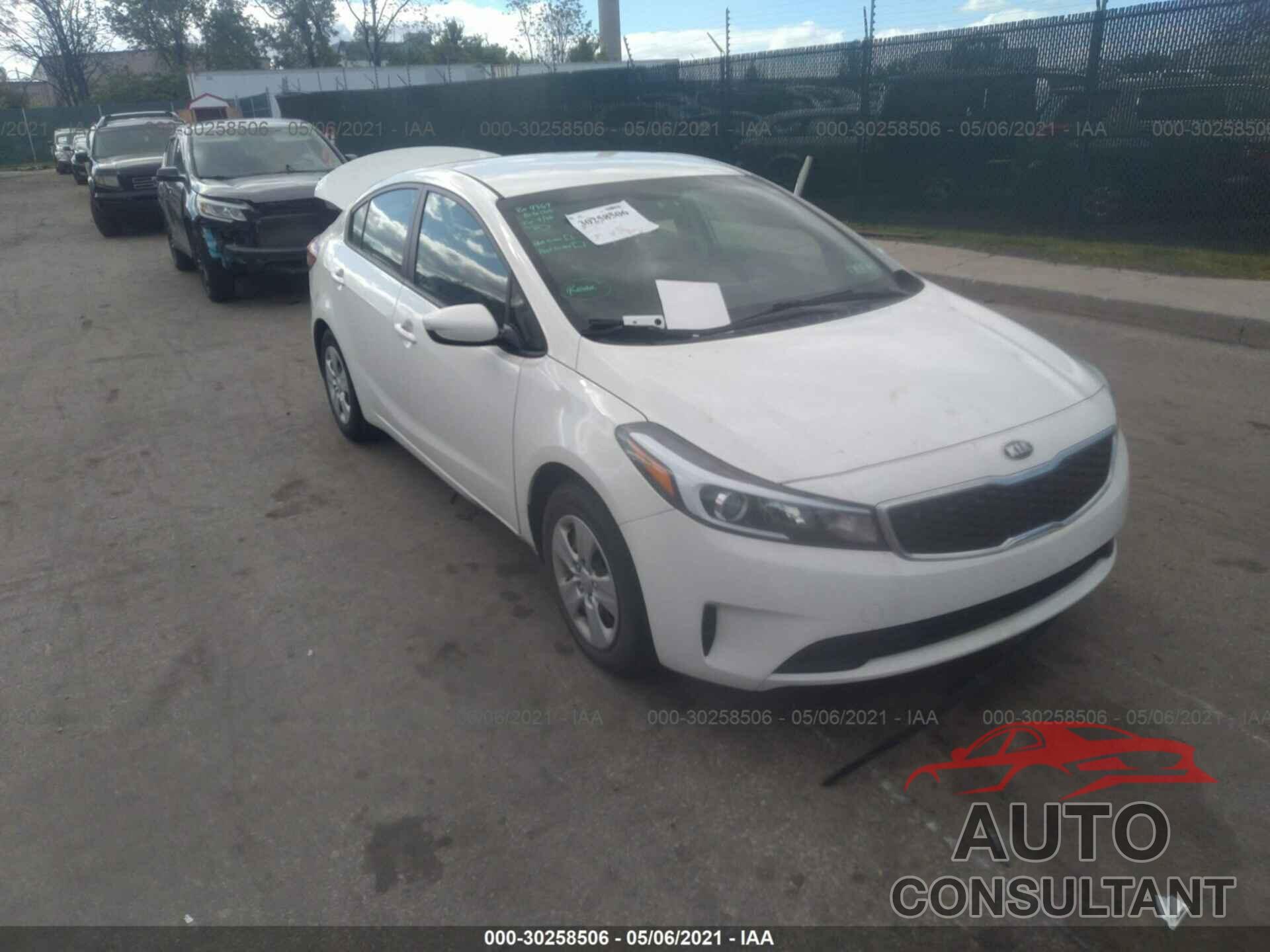 KIA FORTE 2017 - 3KPFK4A79HE161036