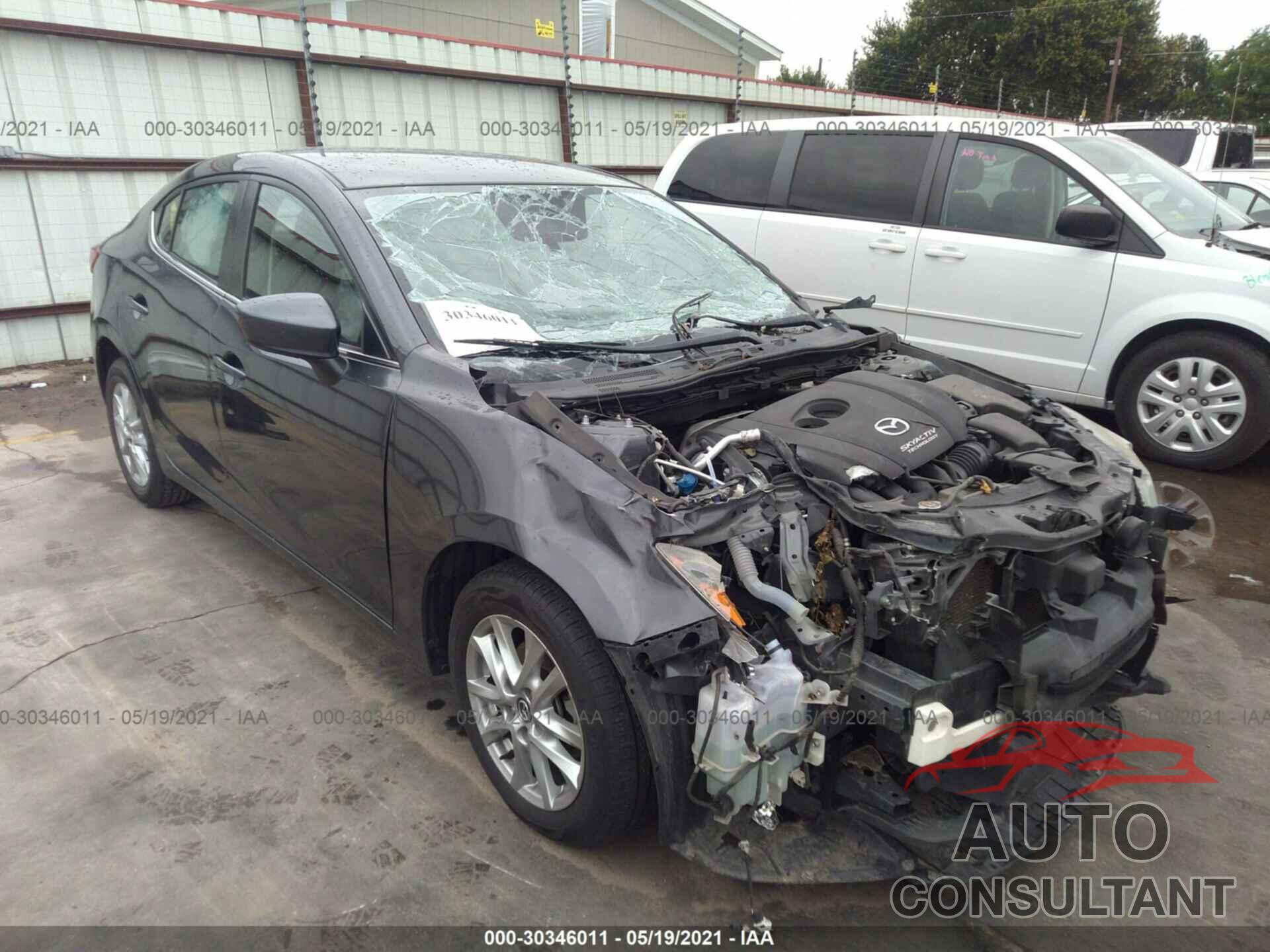 MAZDA MAZDA3 2016 - JM1BM1U74G1296350