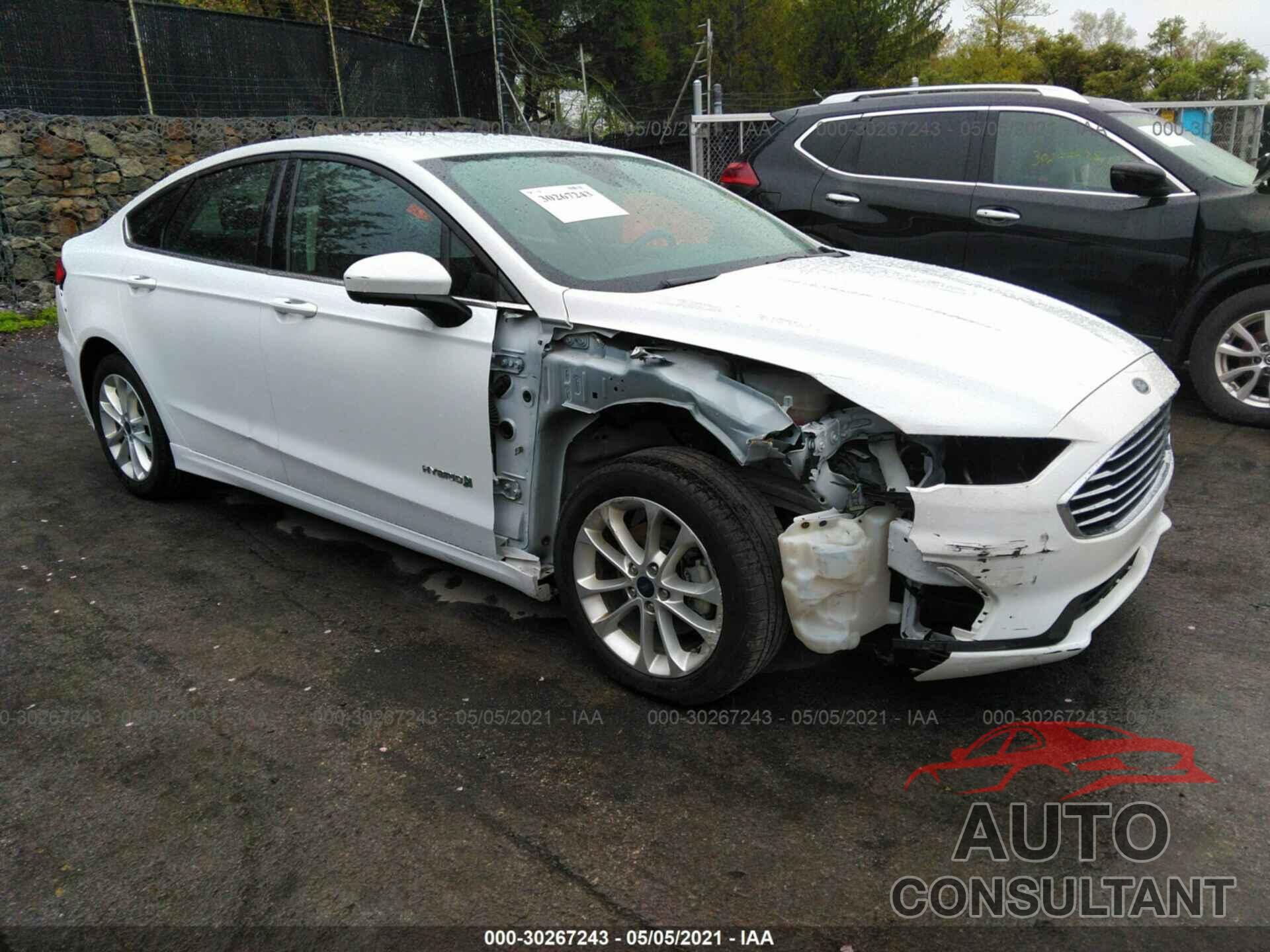 FORD FUSION HYBRID 2019 - 3FA6P0LU9KR242296