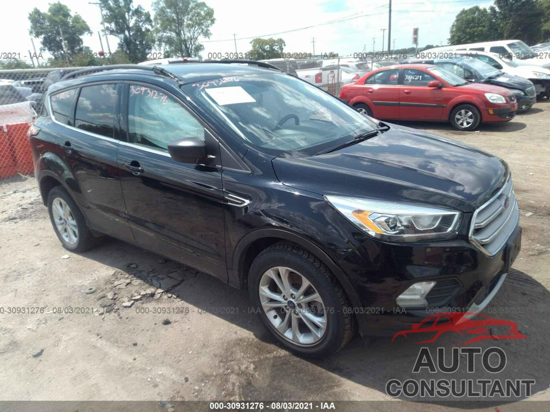 FORD ESCAPE 2017 - 1FMCU9GD4HUA62726