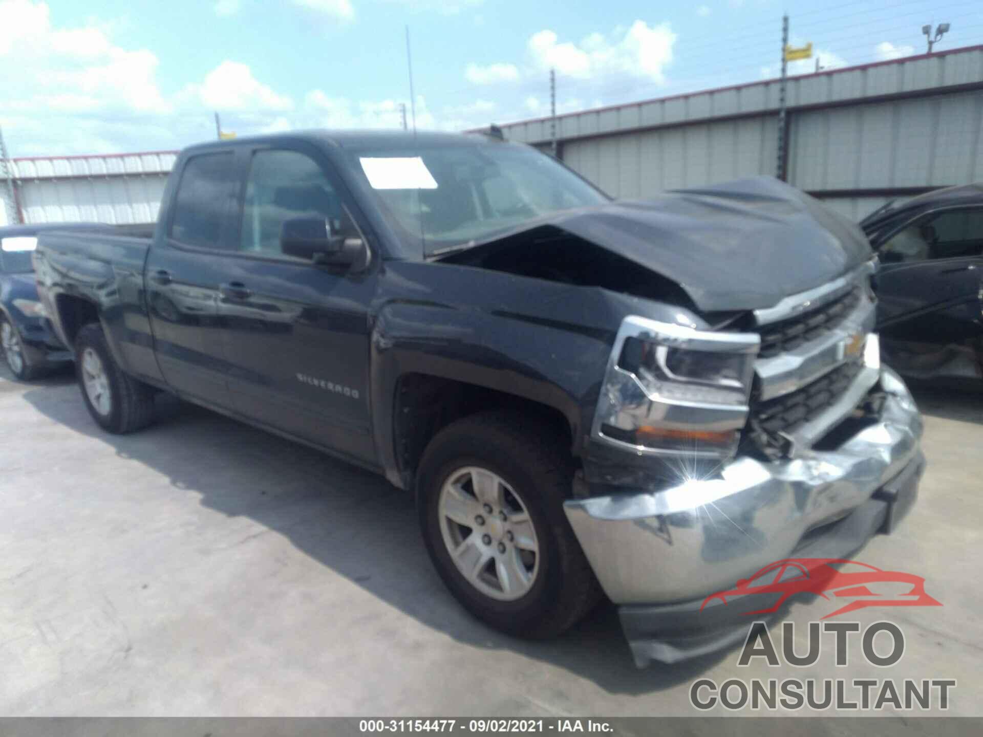 CHEVROLET SILVERADO 1500 2018 - 1GCRCREC9JZ152782