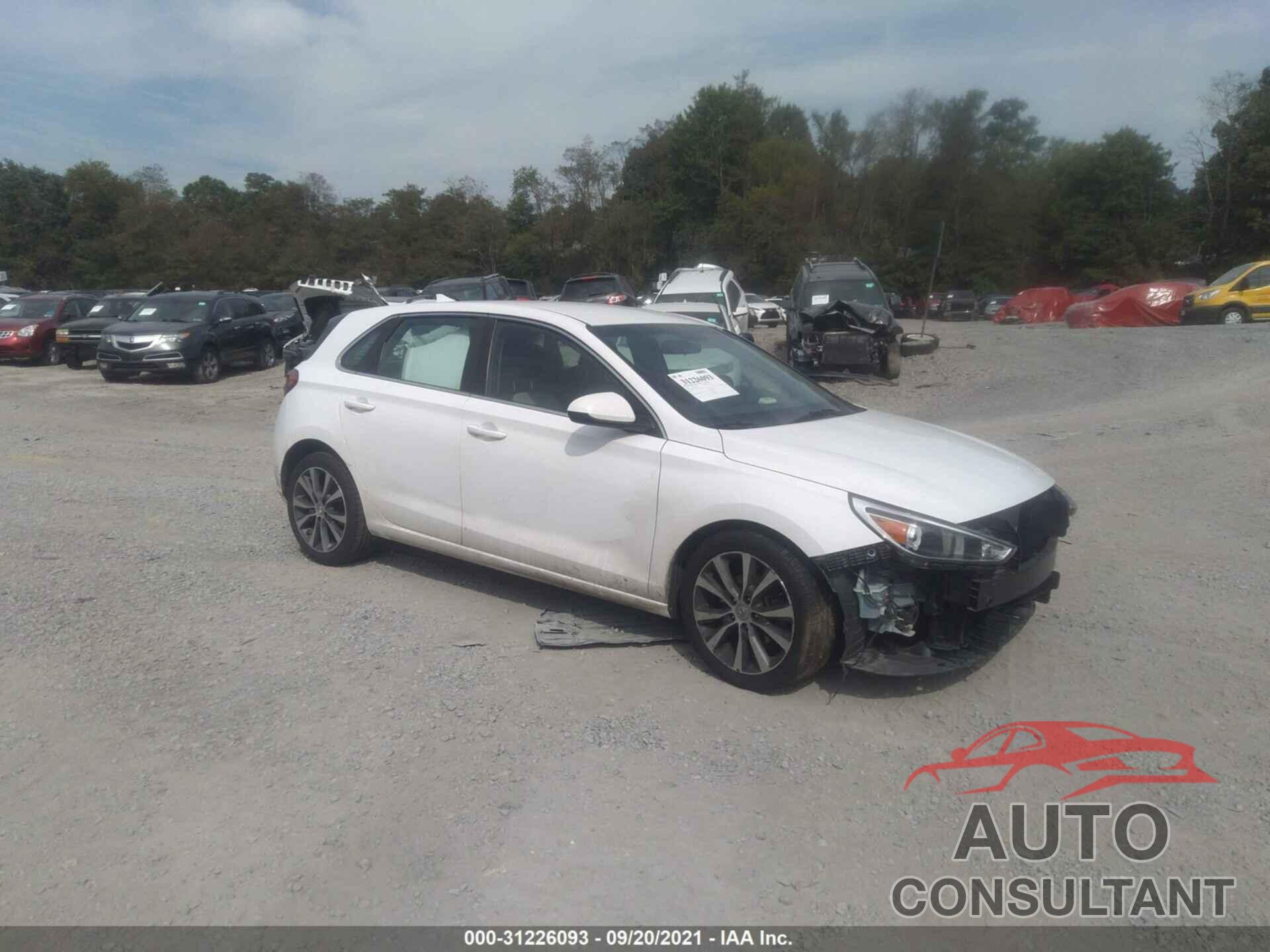 HYUNDAI ELANTRA GT 2018 - KMHH35LE2JU012929