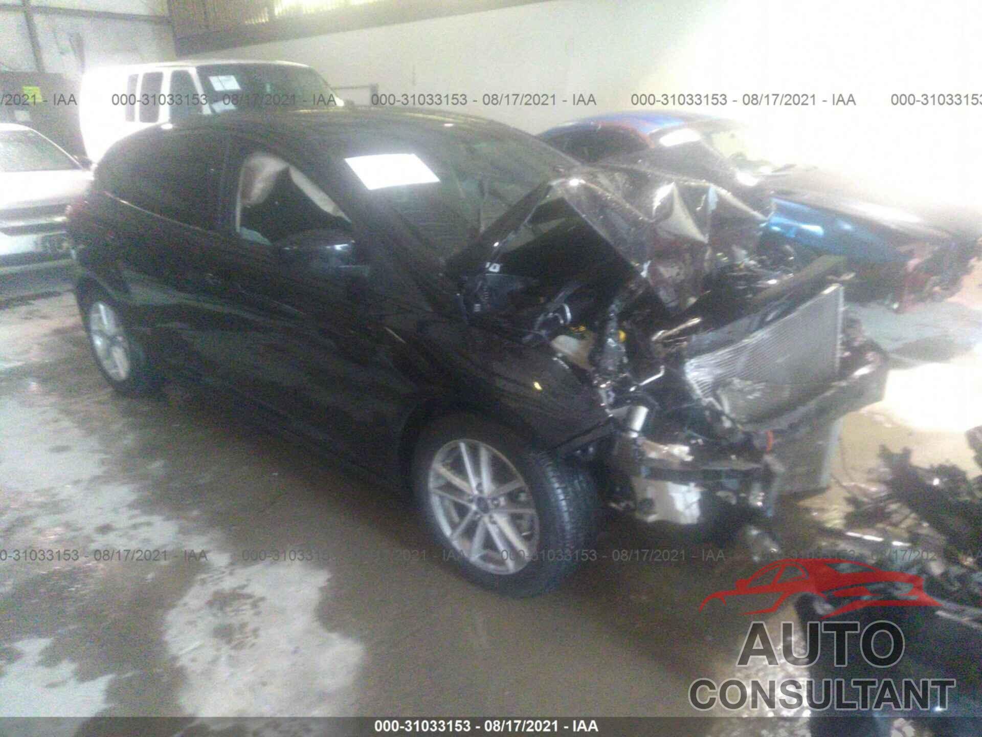FORD FOCUS 2018 - 1FADP3K24JL319470