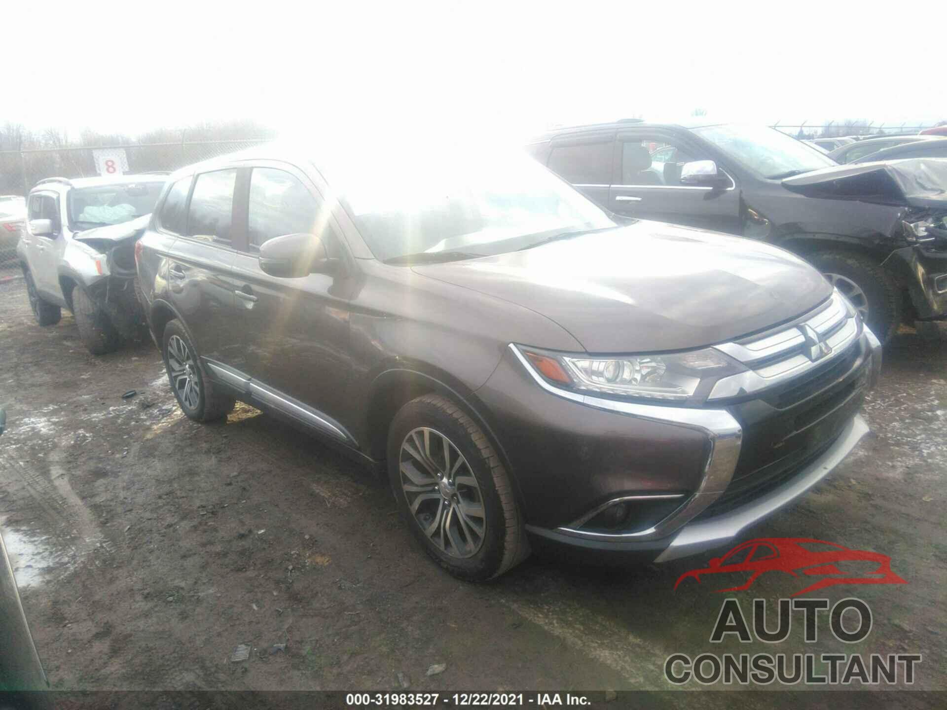 MITSUBISHI OUTLANDER 2017 - JA4AZ3A38HZ035777